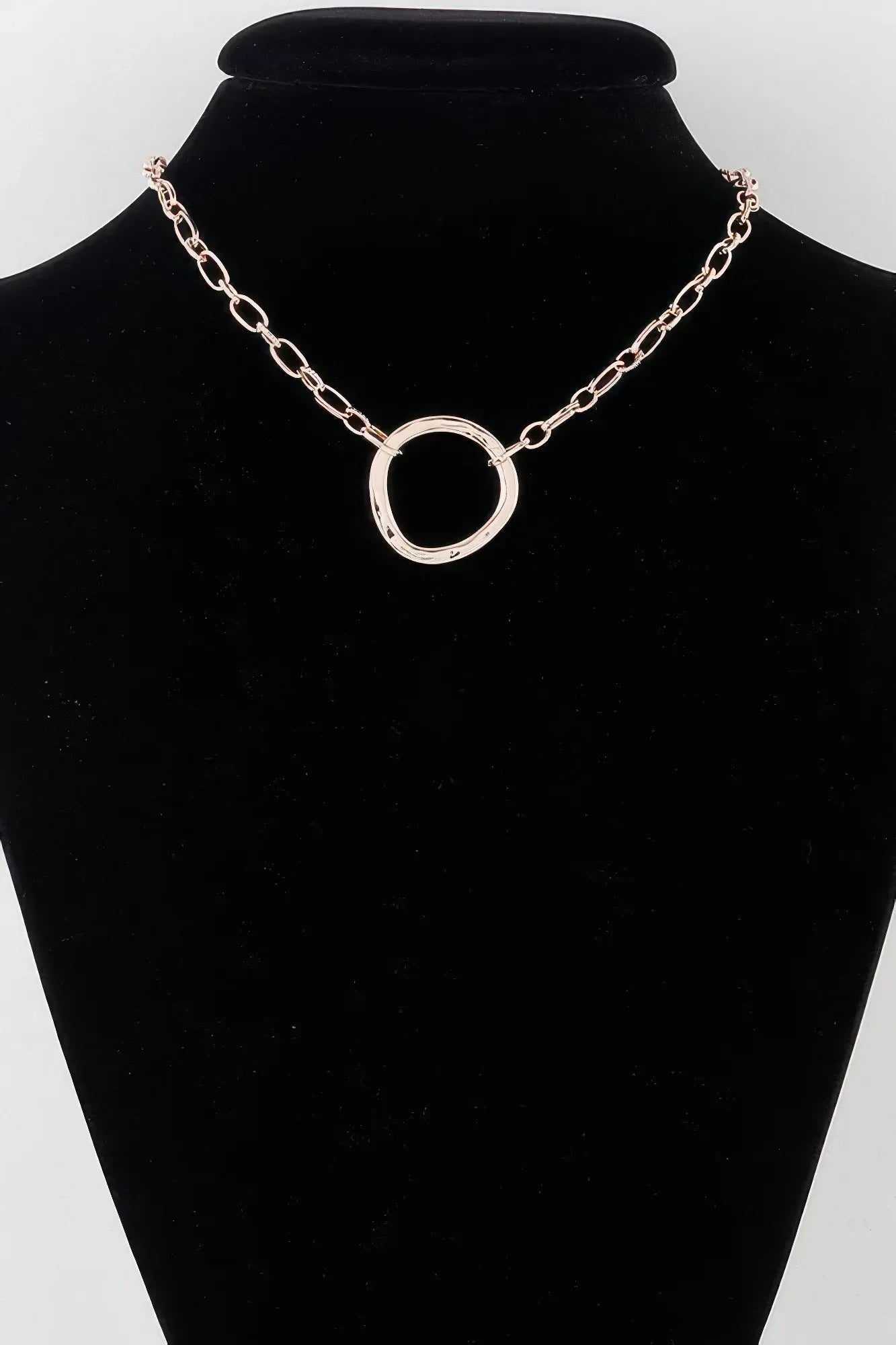 Hammered Hoop Chain Necklace | Mixtshop LLC Main image