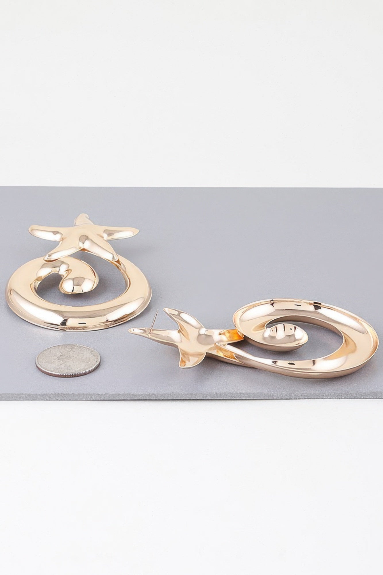Abstract Shiny Twisted Plate Earrings | Mixtshop LLC