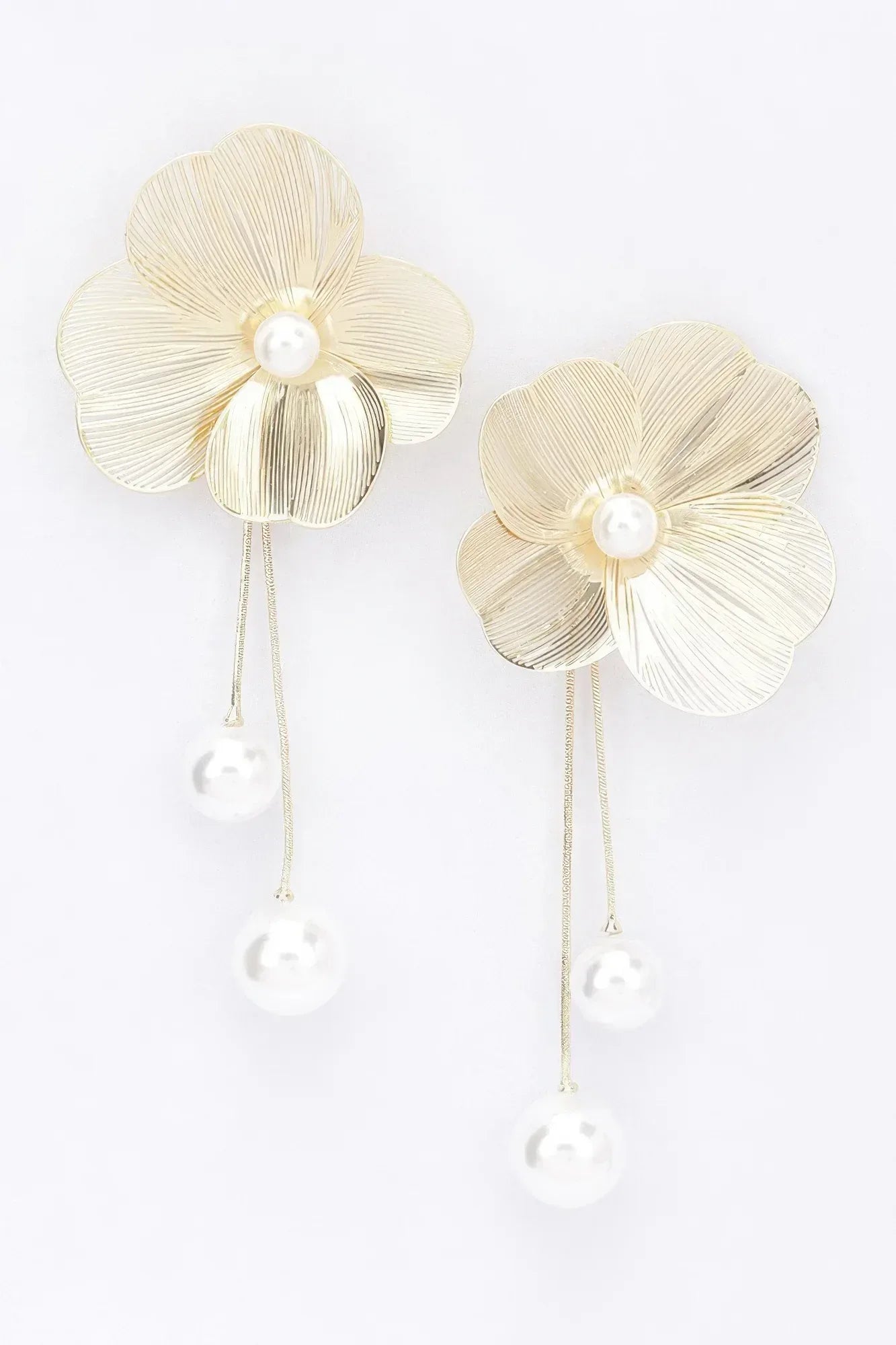 Faux Pearl Gold Plated Metal Earring | Mixtshop LLC Main image