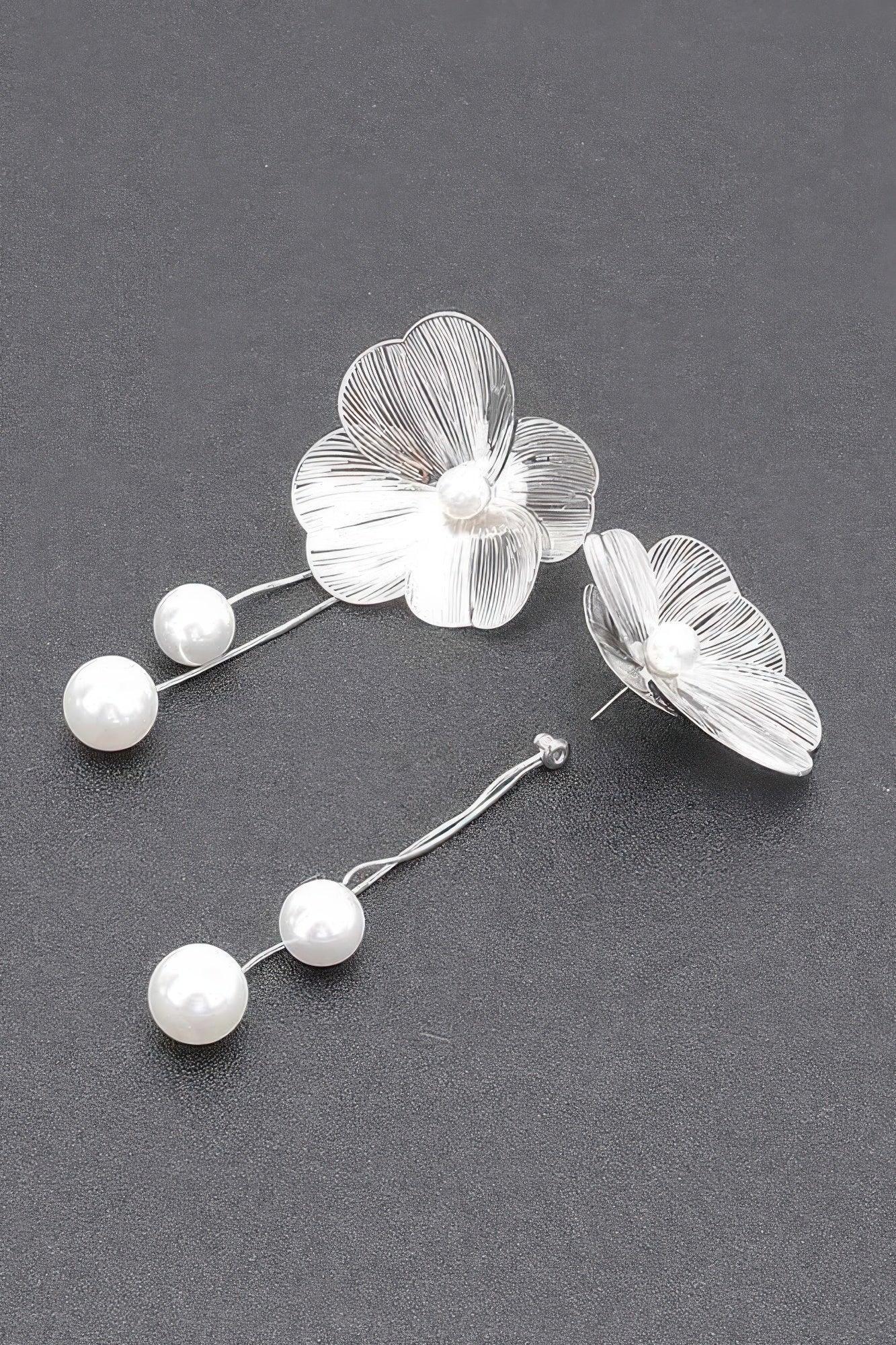 Faux Pearl Gold Plated Metal Earring | Mixtshop LLC