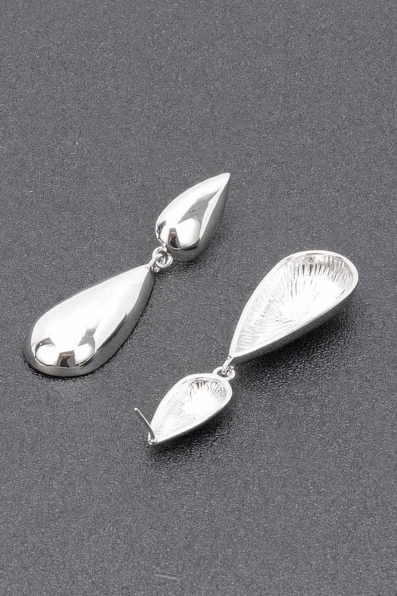 Gold Plated Metal Earring Secondary image