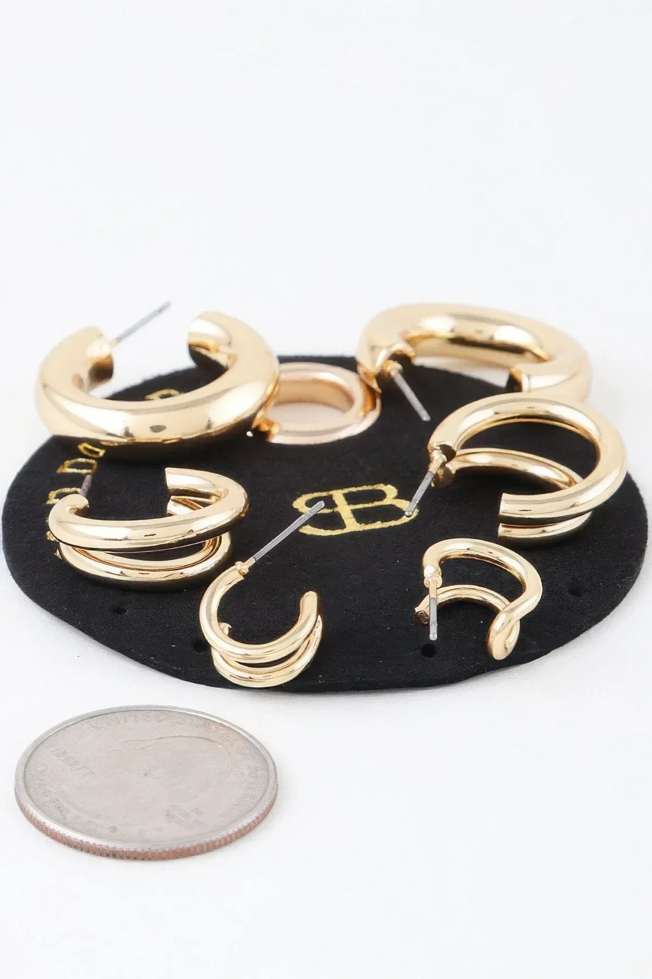 Multi Shiny Hoop Earrings Set Secondary image