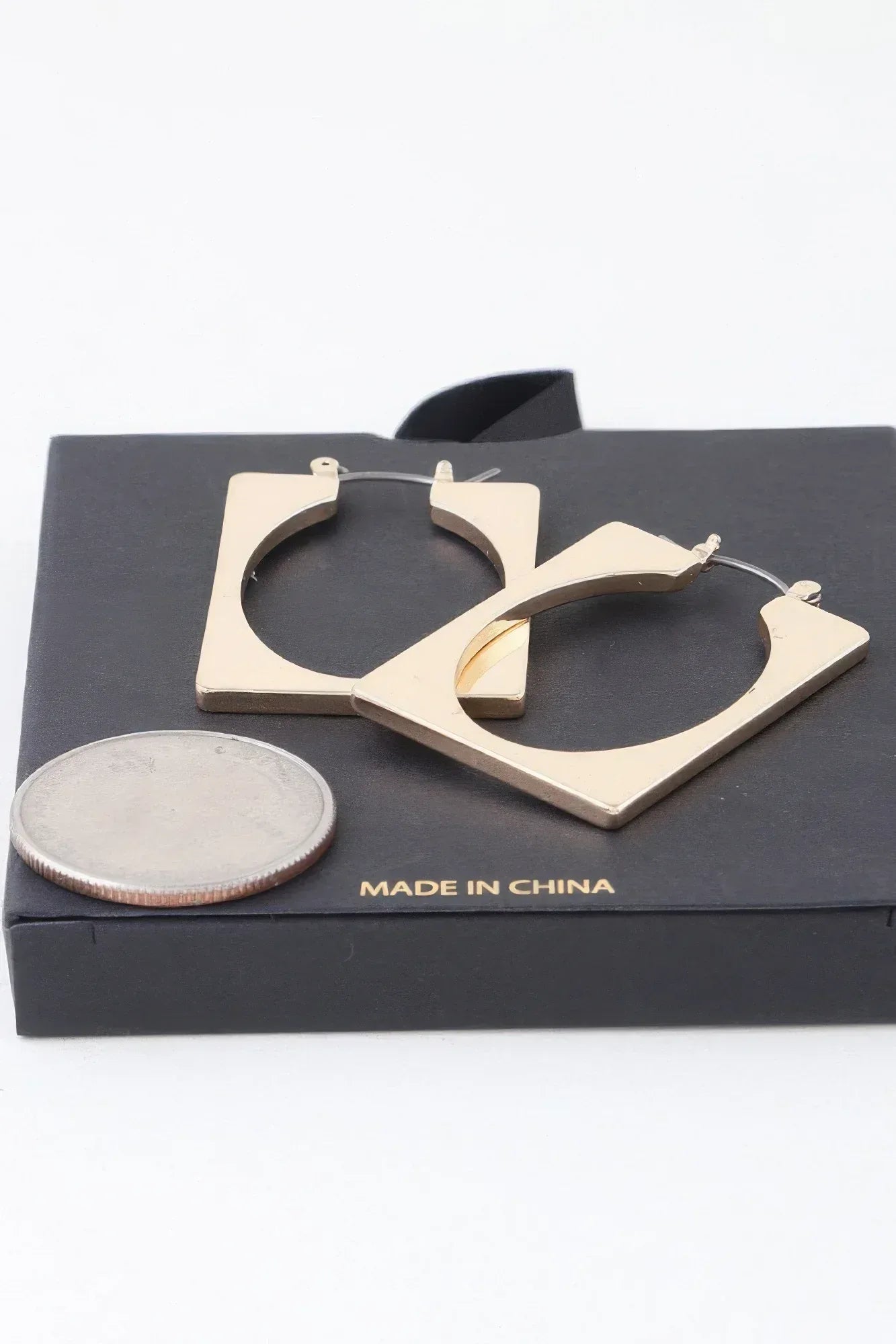 Portrait Frame Cut Earrings Secondary image