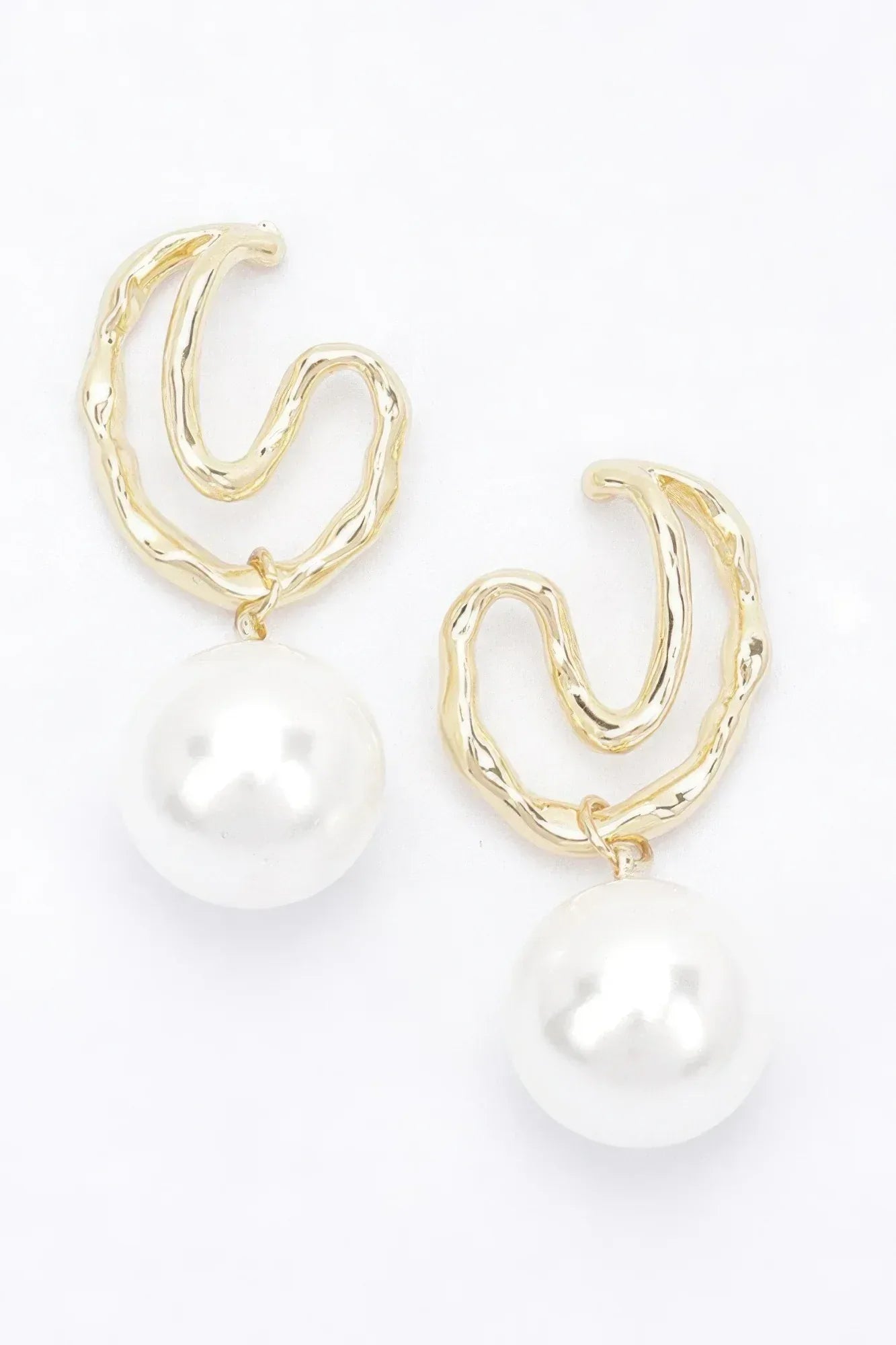 Faux Pearl Metal Earring | Mixtshop LLC Main image