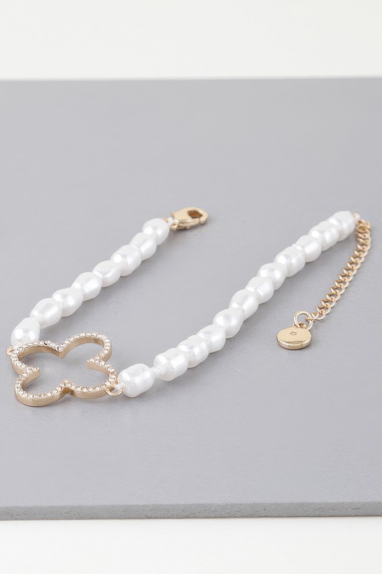 Open Clover Pearl Beaded Bracelet | Mixtshop LLC