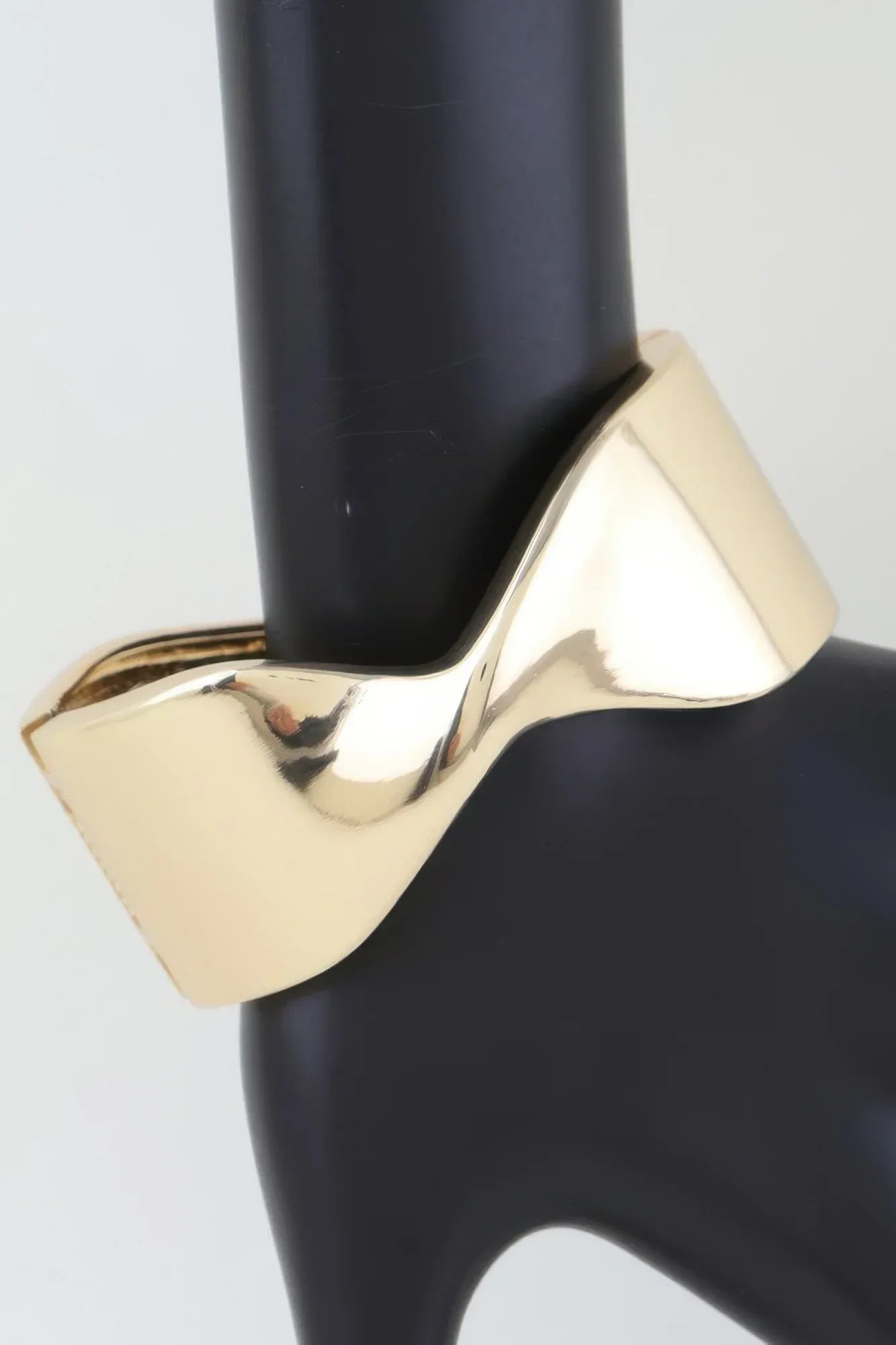 Shiny Twisted Cuff Bracelet | Mixtshop LLC Main image