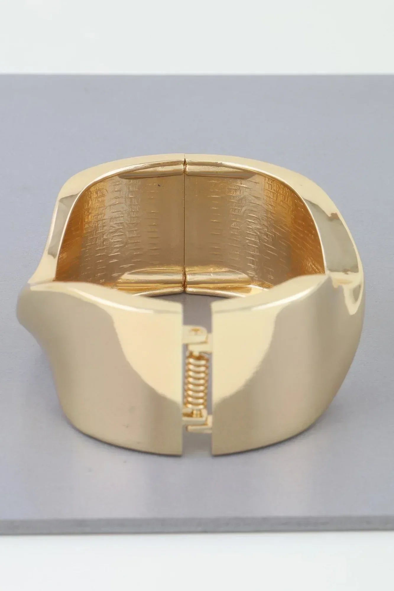 Shiny Twisted Cuff Bracelet | Mixtshop LLC