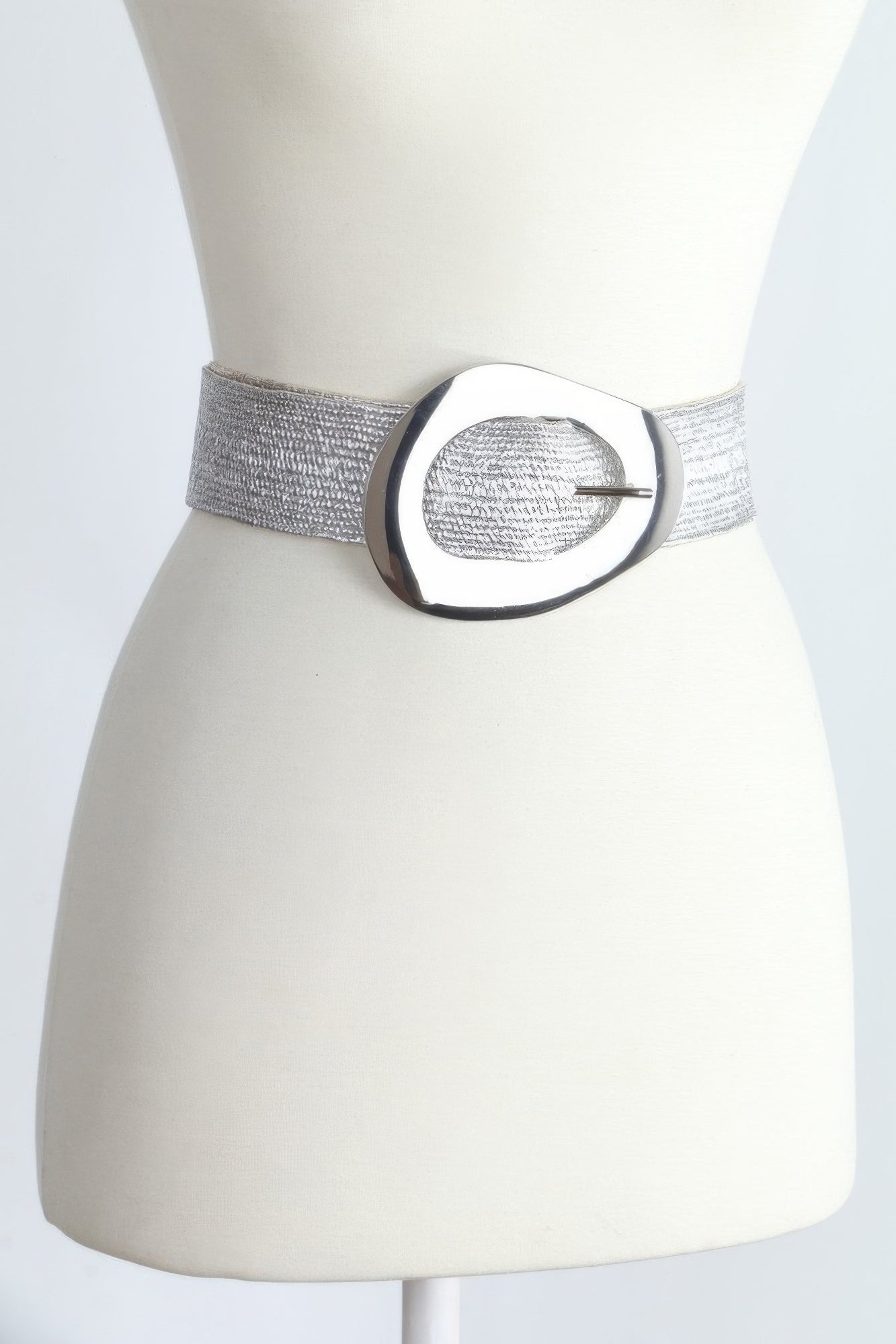 Vintage Metal Buckle Metallic Stretch Straw Belt | Mixtshop LLC