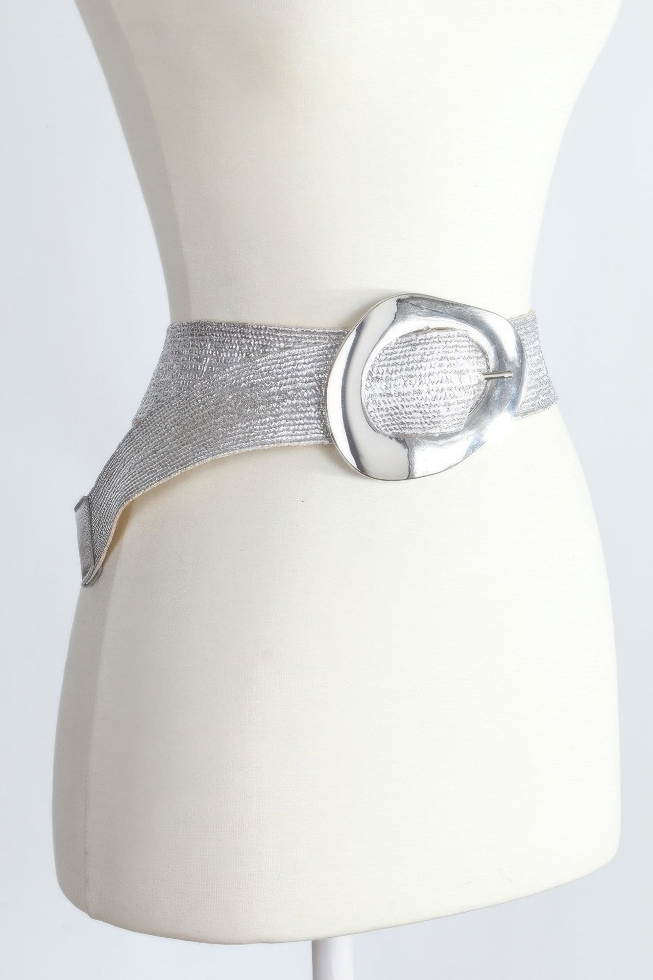 Vintage Metal Buckle Metallic Stretch Straw Belt | Mixtshop LLC