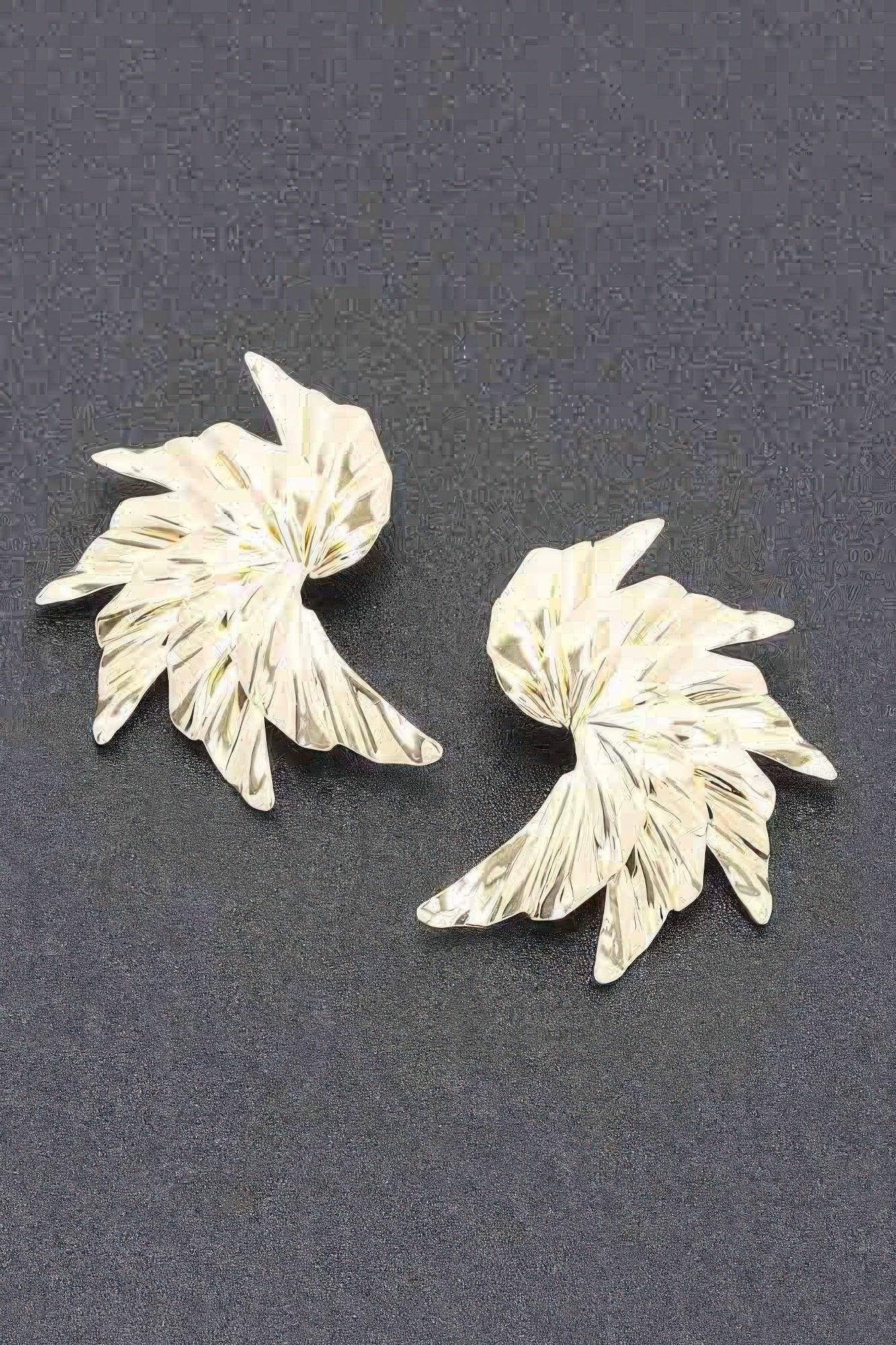 Metal Earring | Mixtshop LLC Main image