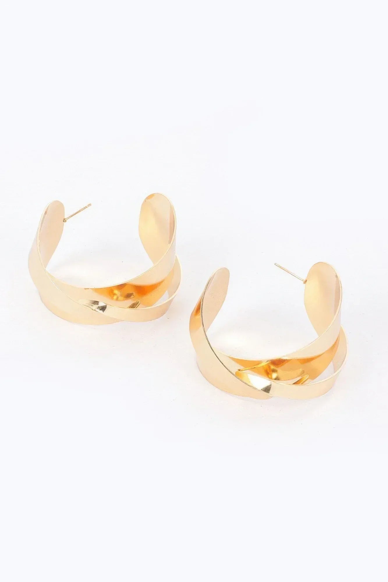 Metal Earring | Mixtshop LLC Main image