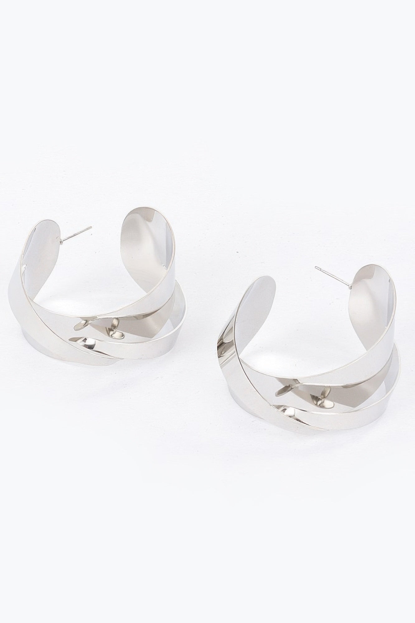 Metal Earring | Mixtshop LLC