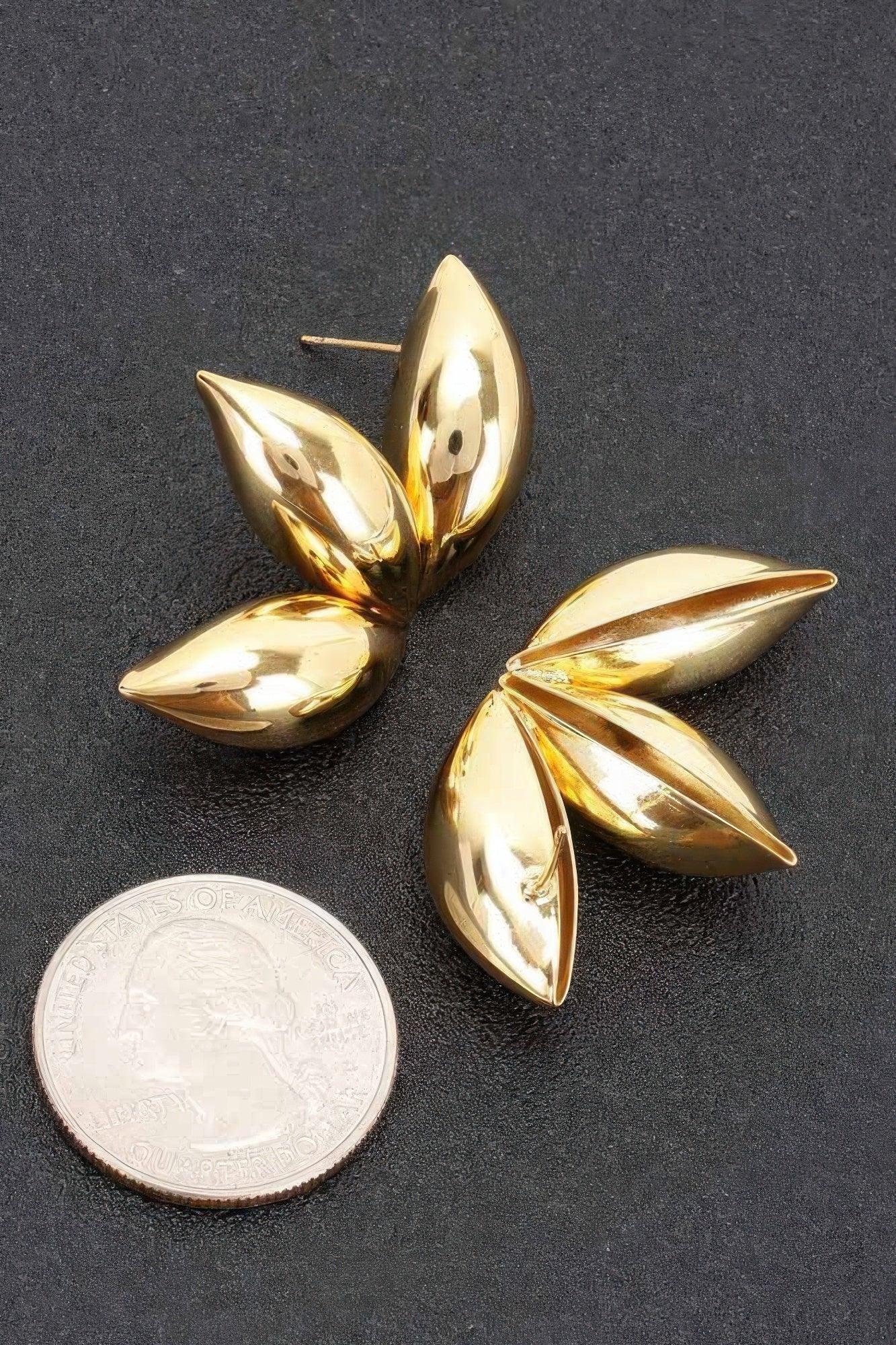 Metal Gold Dip Earring Secondary image