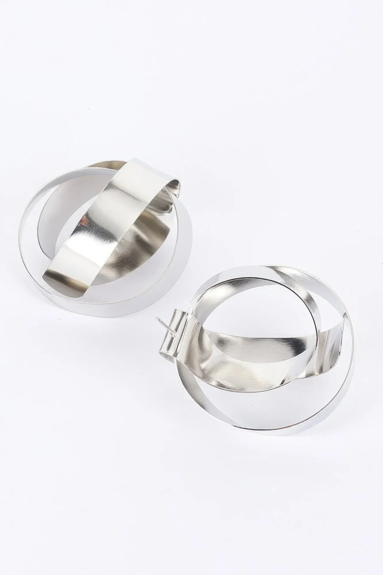 Metal Earring | Mixtshop LLC
