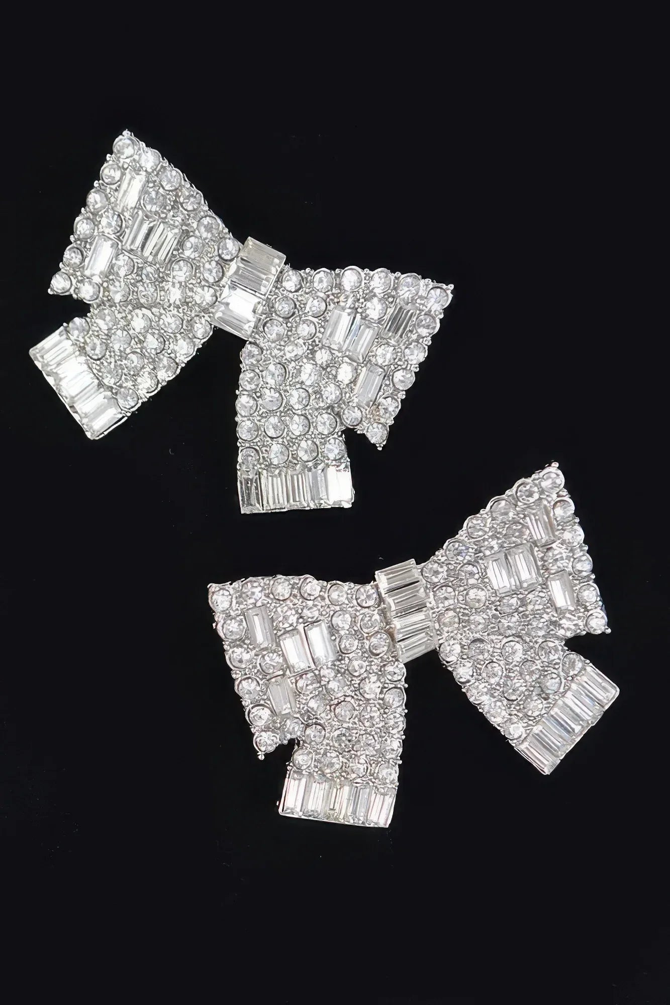 Ribbon Shape Rhinestone Earrings | Mixtshop LLC