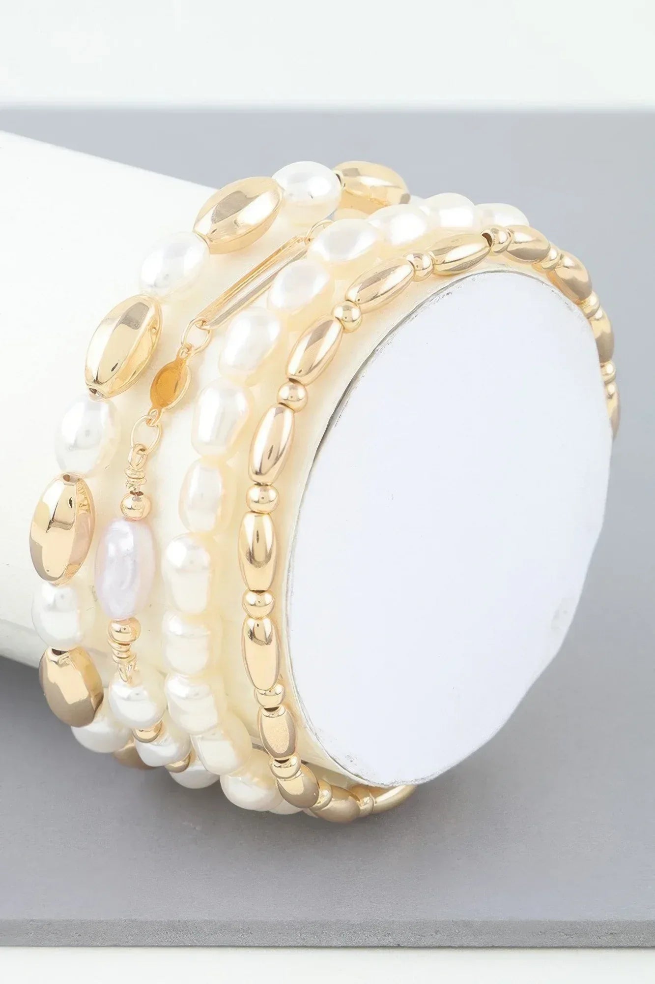 Multi Oval Stone Beaded Bracelet | Mixtshop LLC Main image