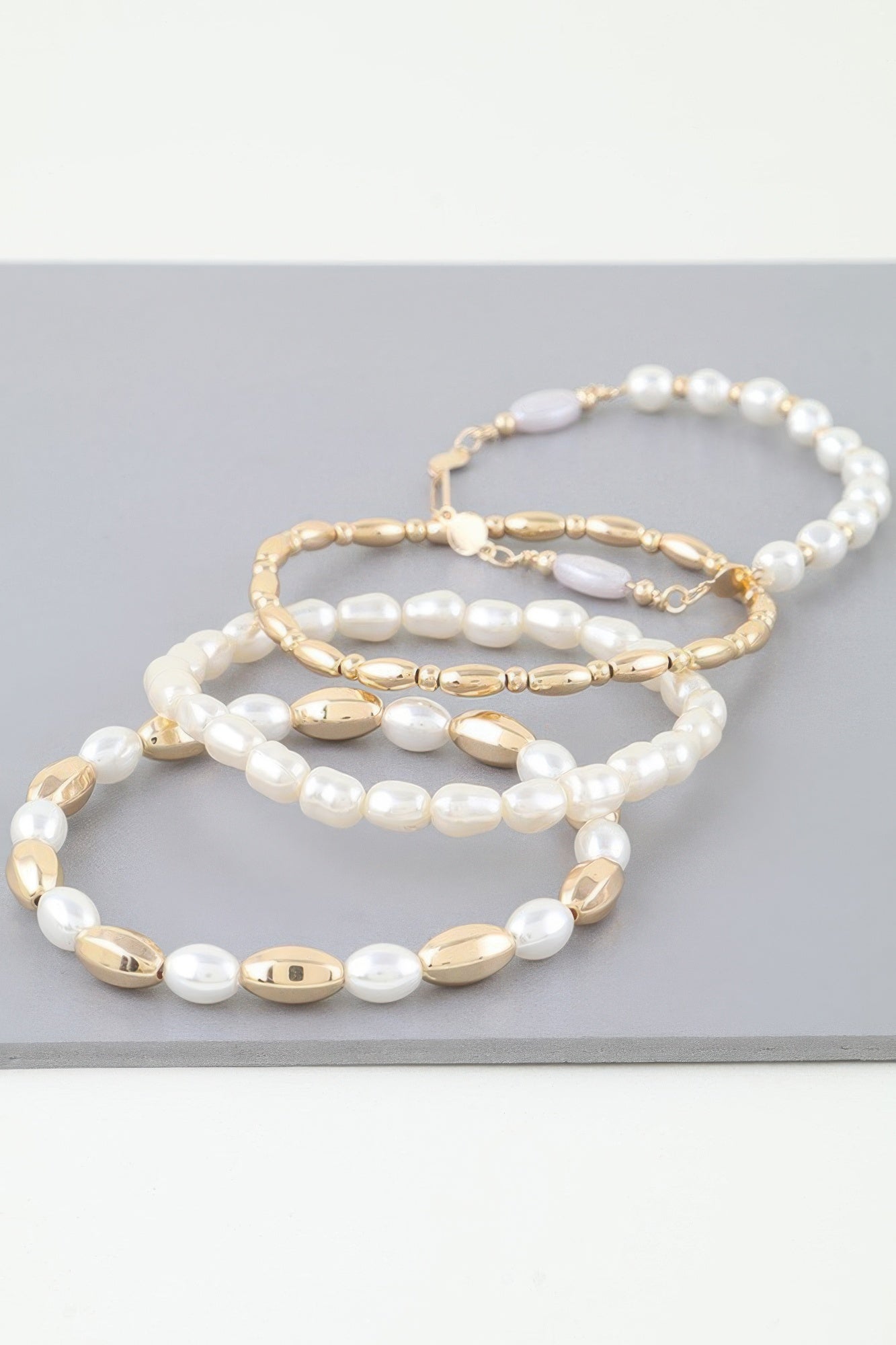 Multi Oval Stone Beaded Bracelet | Mixtshop LLC