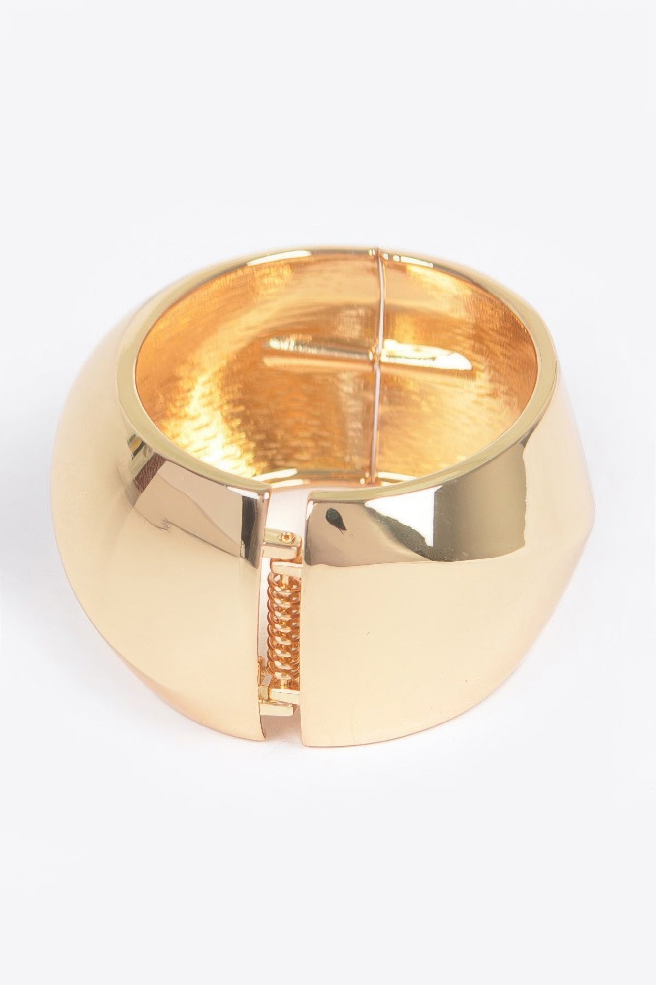 Metal Srping Hinge Cuff | Mixtshop LLC