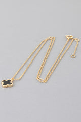 Clover Pendant Necklace | Mixtshop LLC
