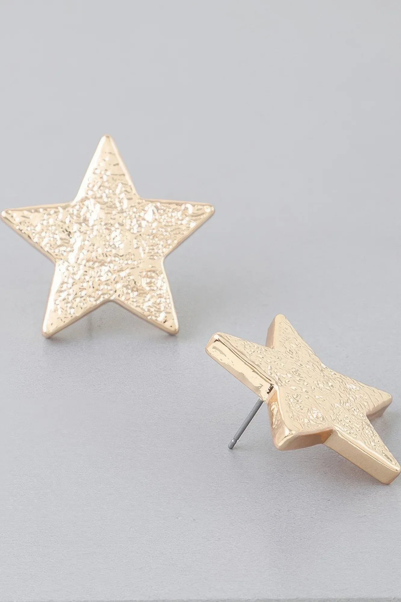 I'm A Star Hammered Earrings Secondary image