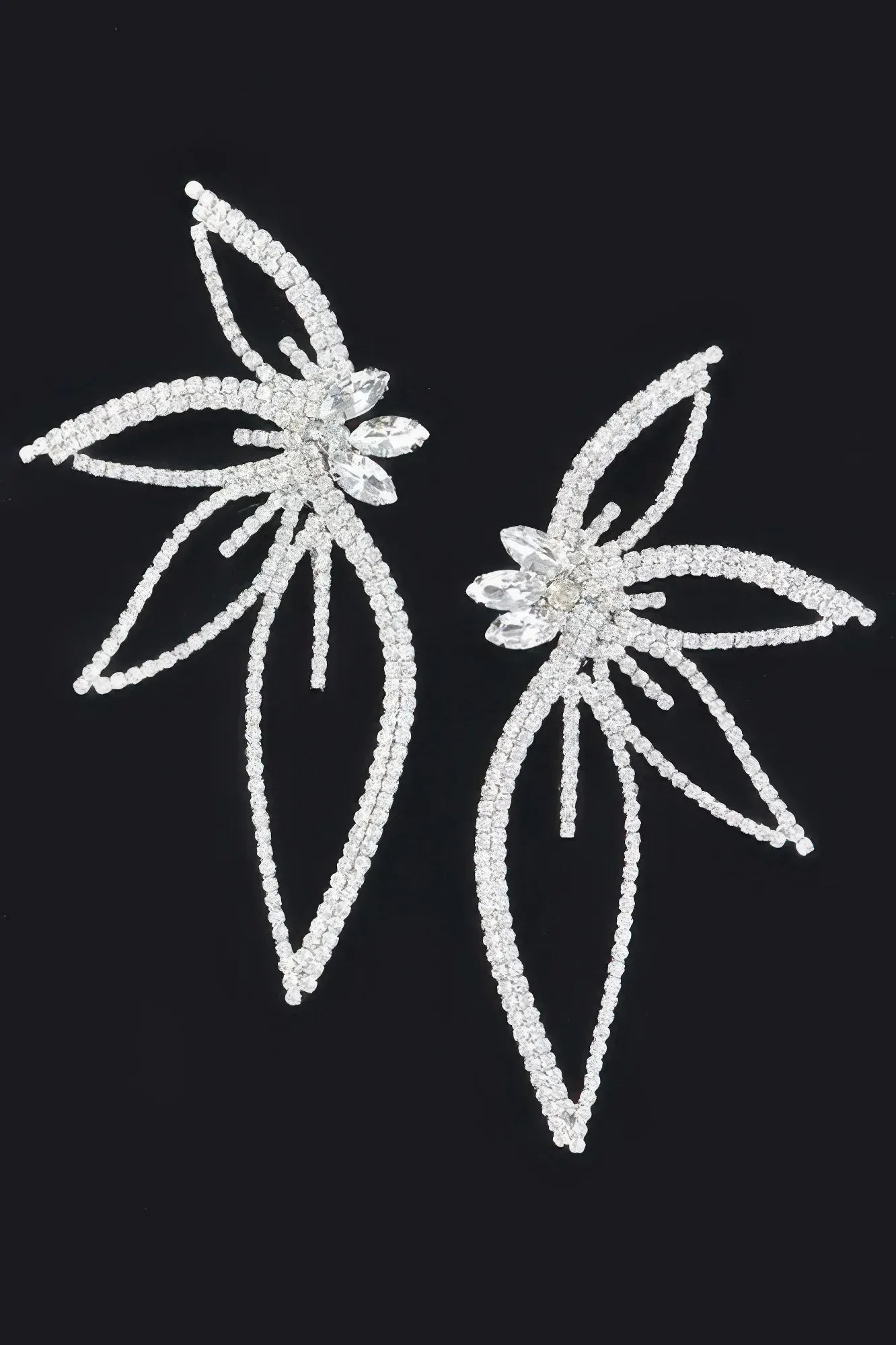Rhinestone Flower Earring Secondary image