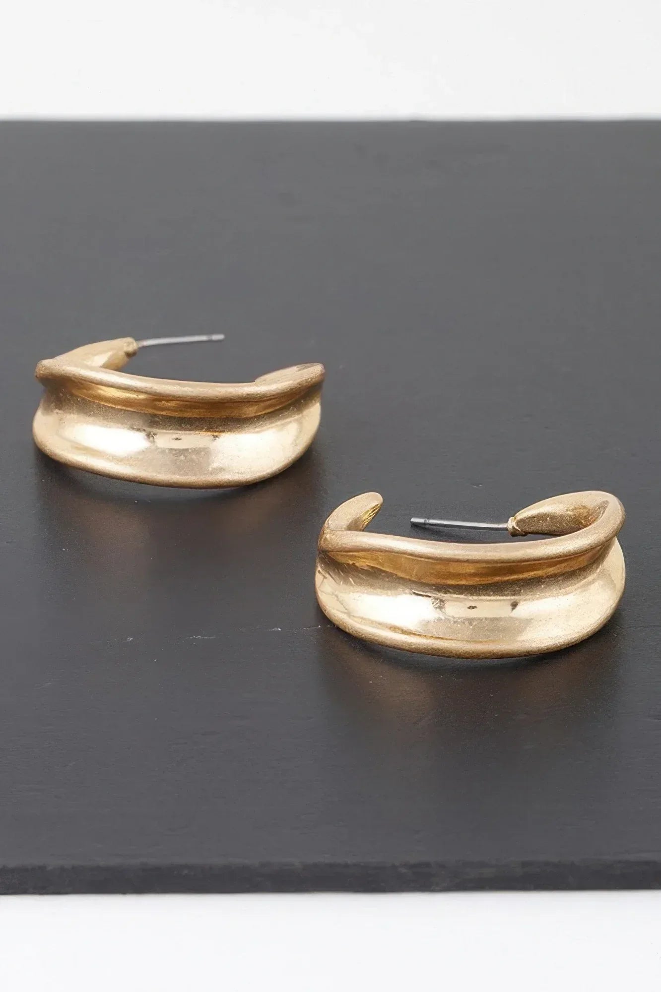 Hollowed Hook Hoop Earrings Secondary image