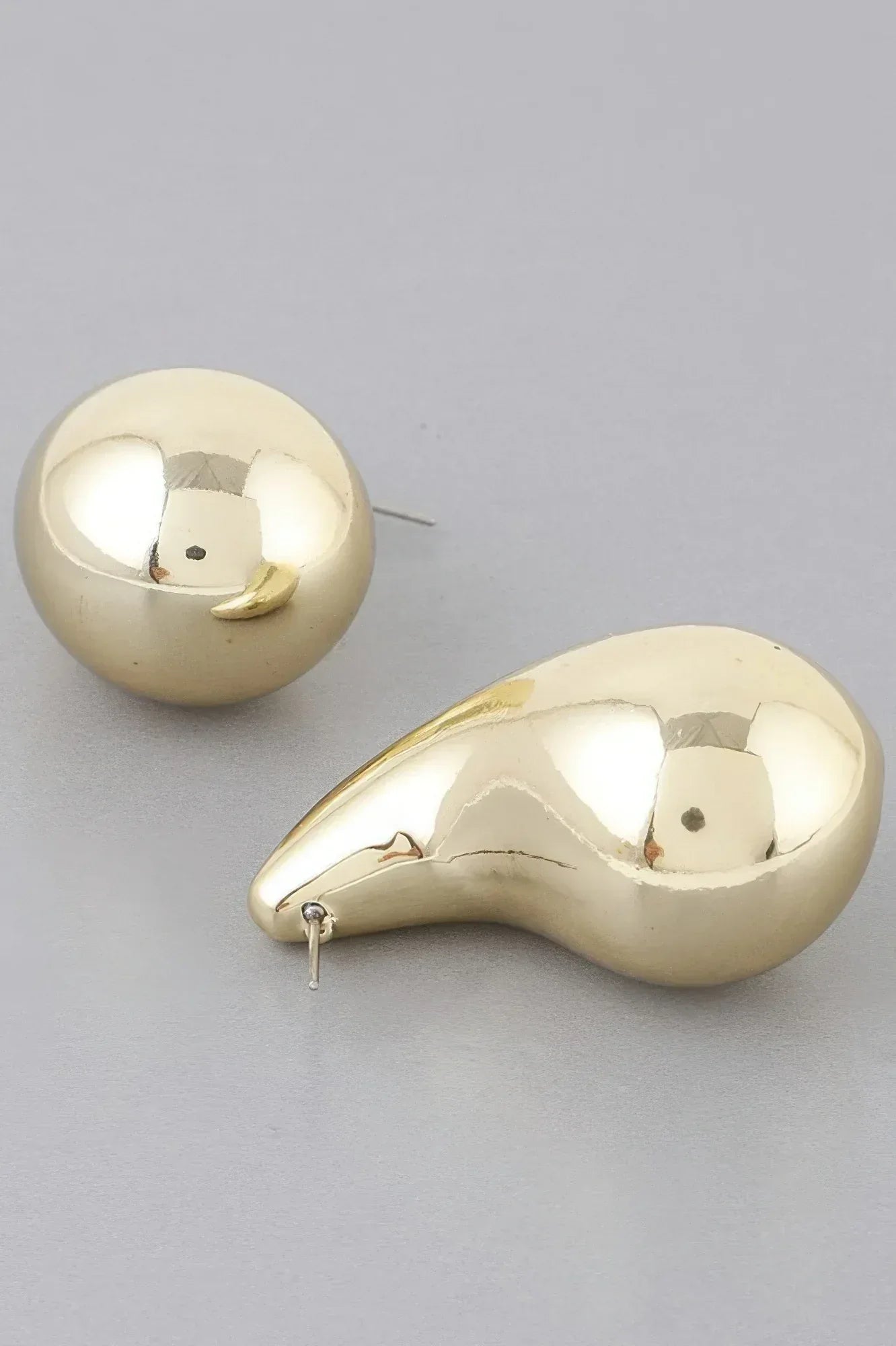 Bulky Shiny Teardrop Earrings | Mixtshop LLC Main image