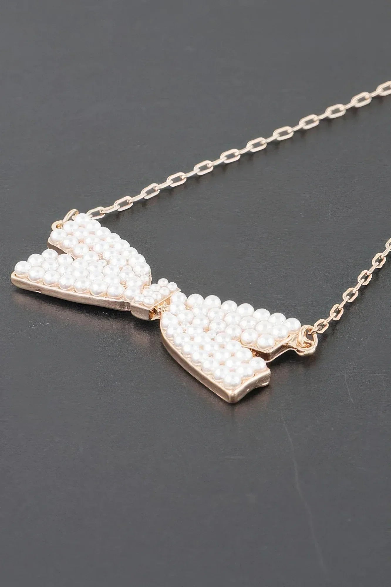 Faux Pearl Bow Necklace Secondary image