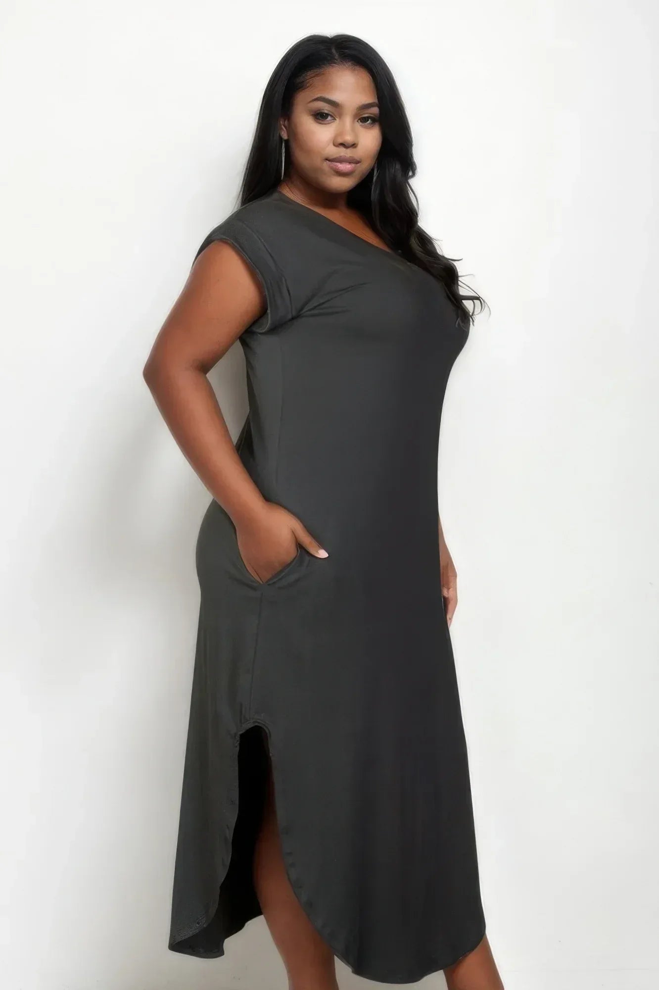 Plus Size Hidden Pocket Batwing Sleeve V Neck Long Dress Secondary image