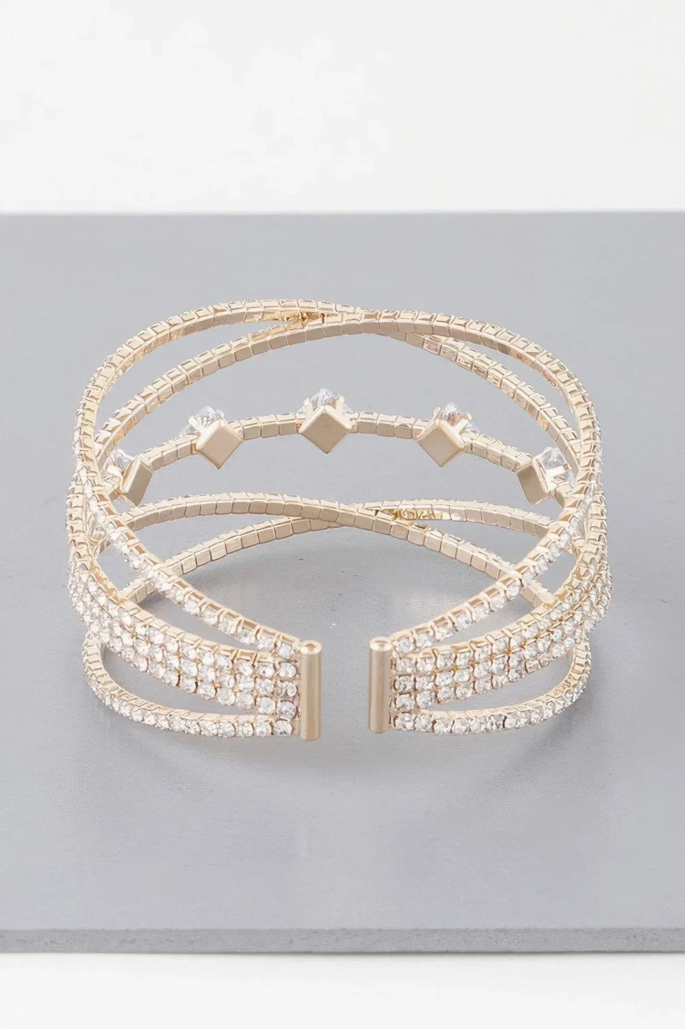 Dazzling Elegance Bracelet Secondary image