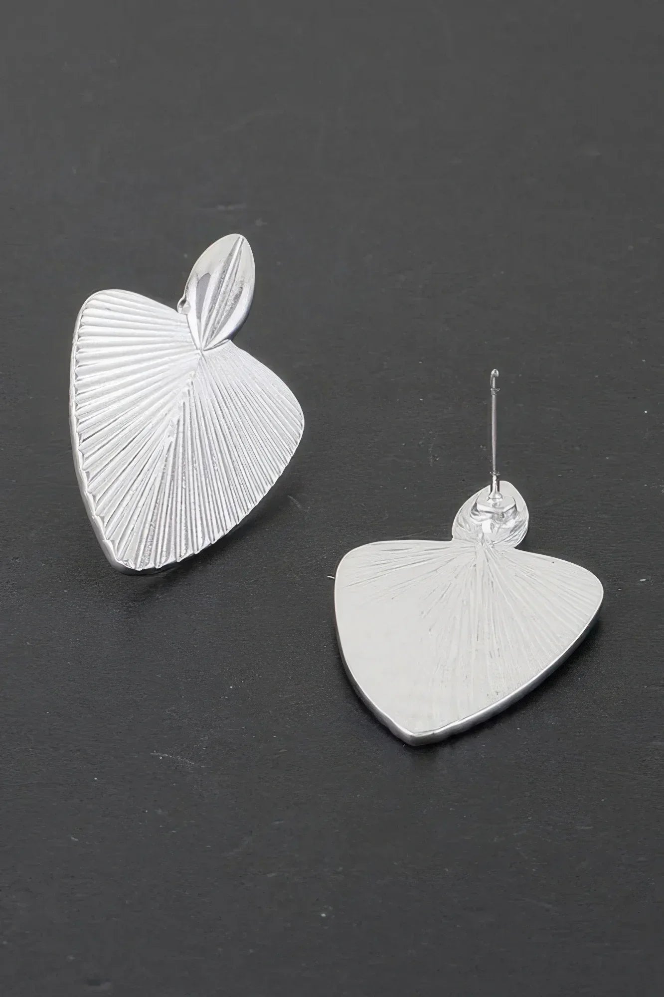 Leaf Elegance Earrings | Mixtshop LLC