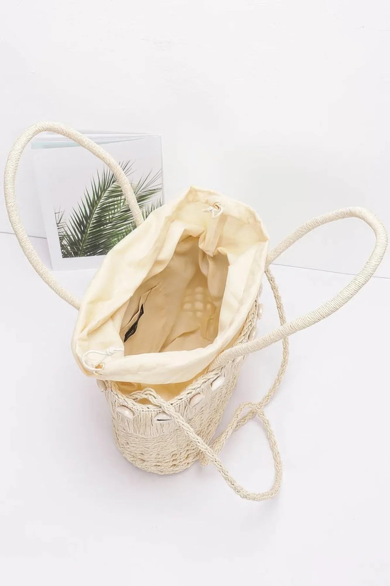 Faux Straw Shell Tote Bag | Mixtshop LLC