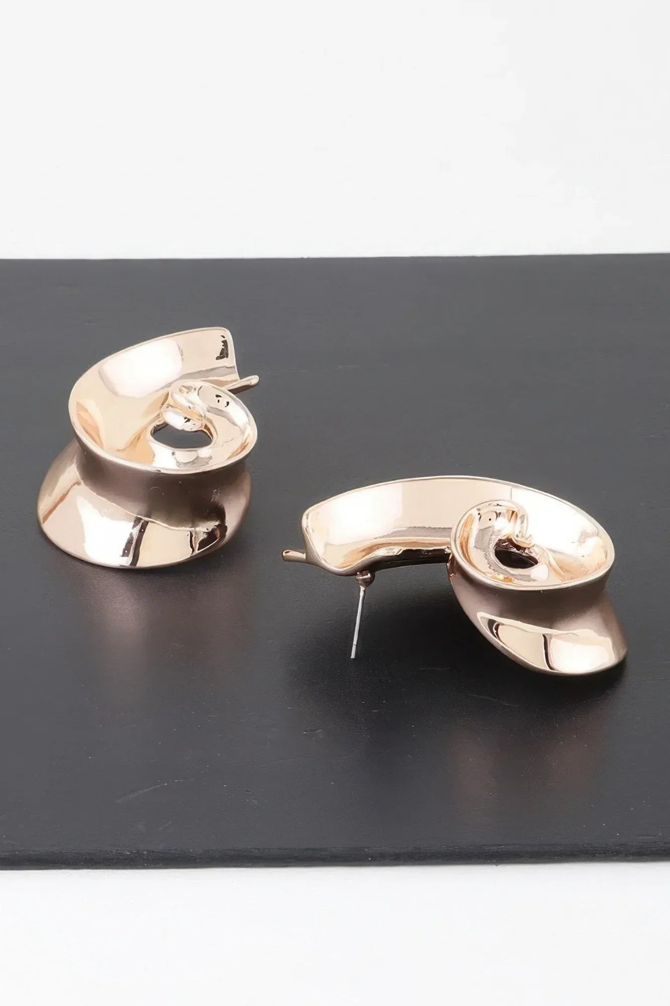 Dazzling Conch Shell Earrings Secondary image