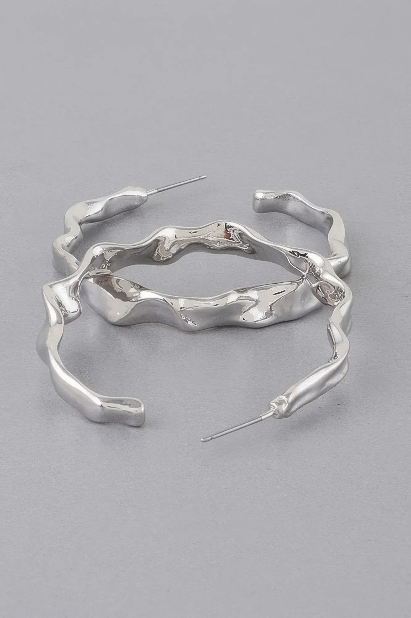 Wavy Accent Hoop Earrings | Mixtshop LLC