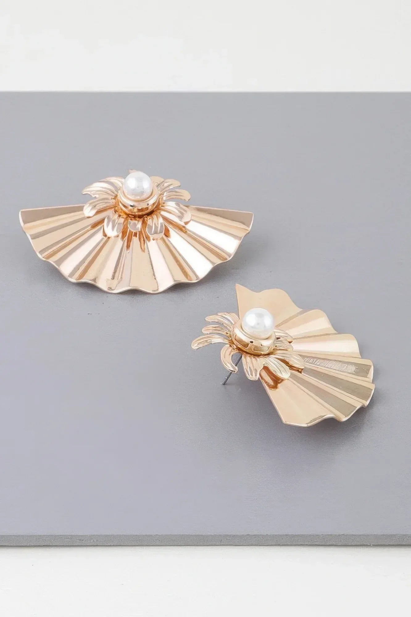 Pearl Fan-shaped Earrings | Mixtshop LLC
