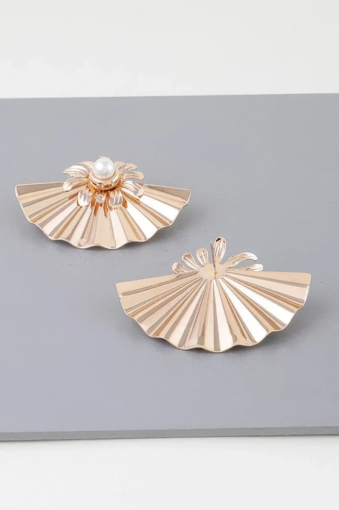 Pearl Fan-shaped Earrings | Mixtshop LLC