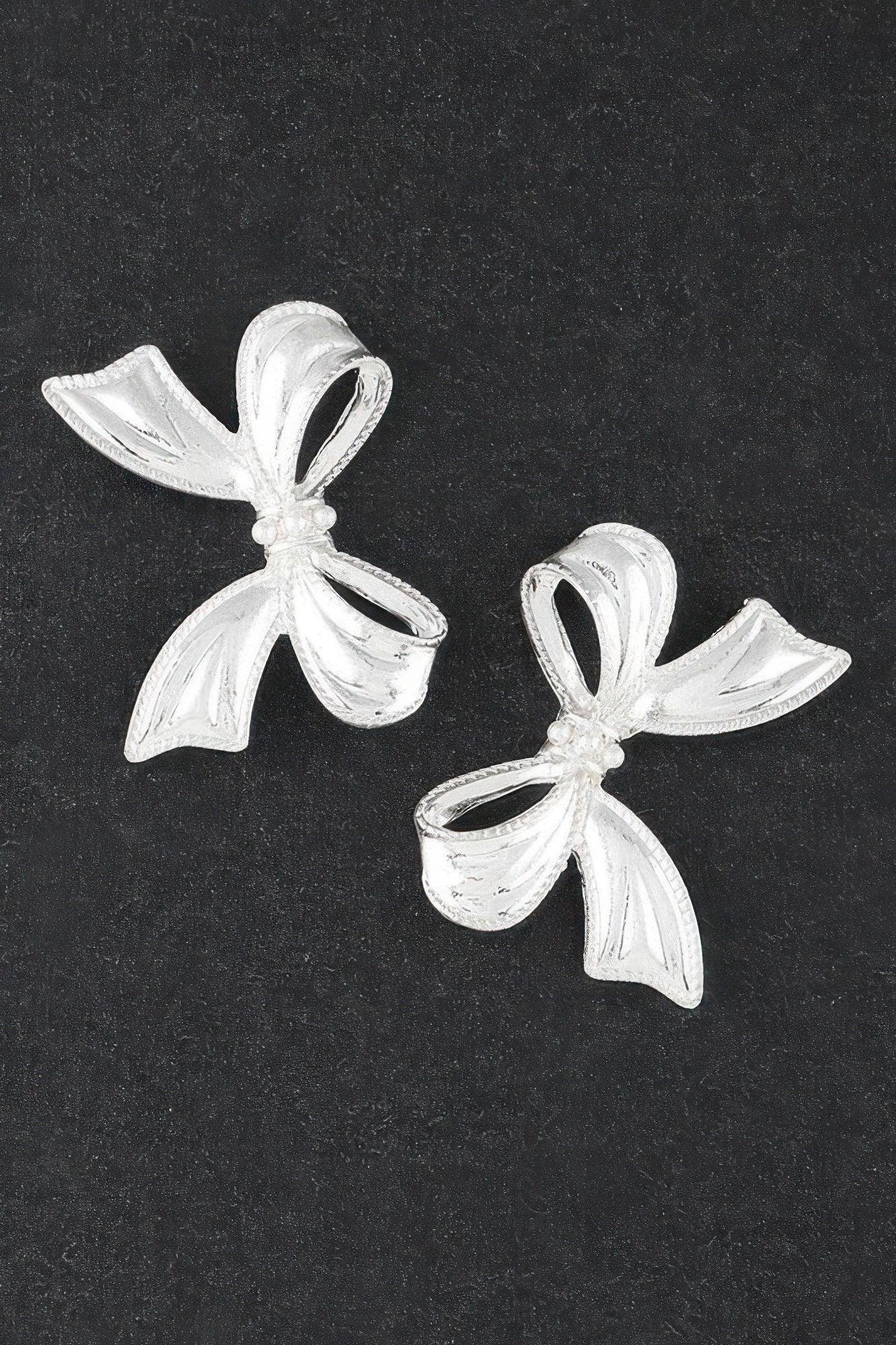 Luxury Pearl Ribbon Earrings | Mixtshop LLC