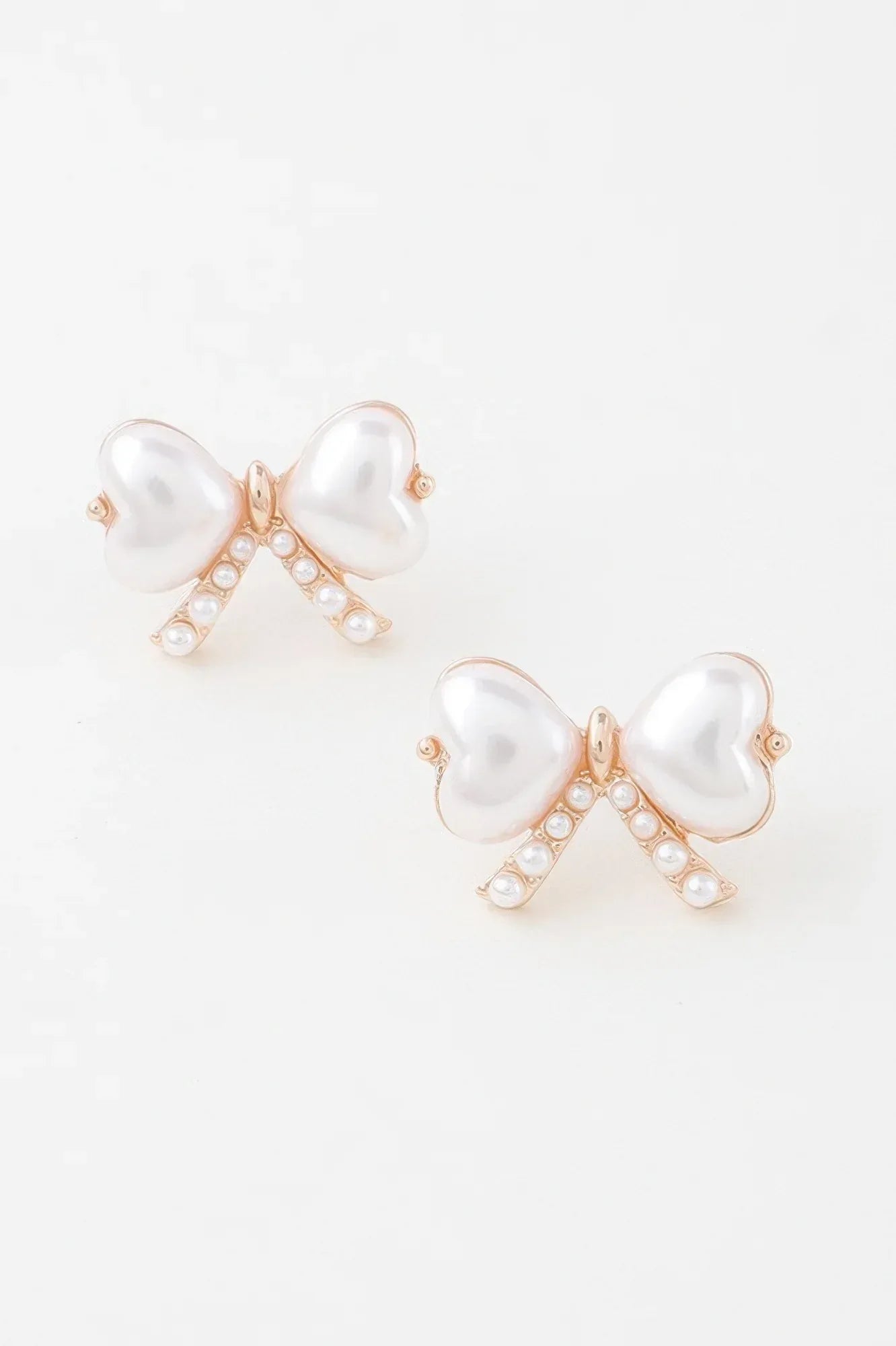 Heart Pearl Ribbon Earrings | Mixtshop LLC Main image