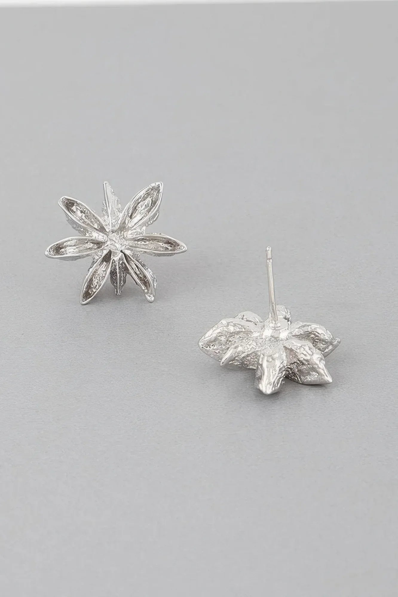 Spice Flower Stud Earrings | Mixtshop LLC