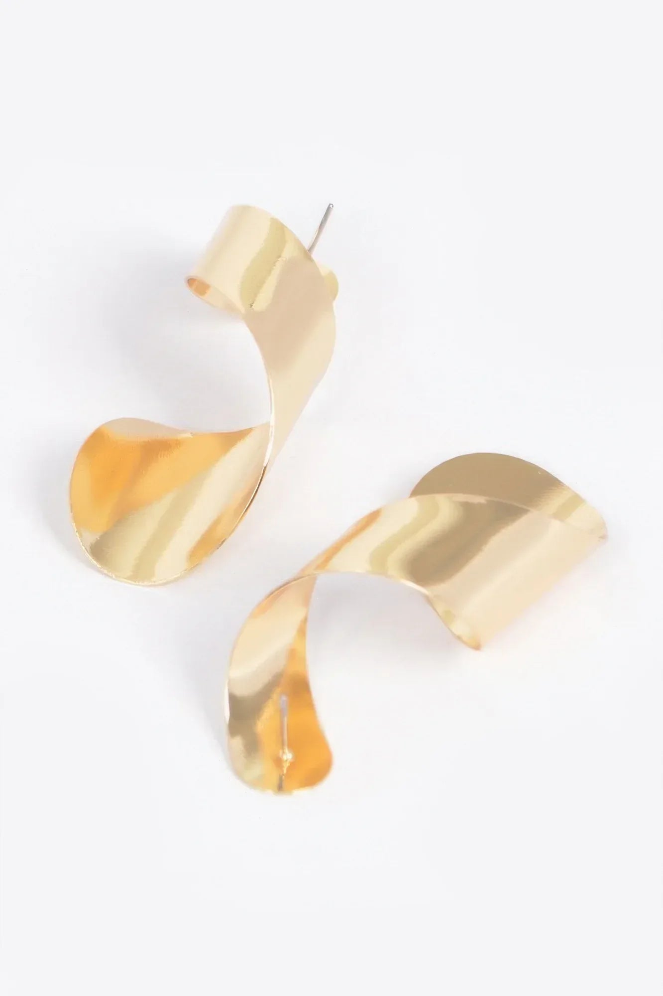 Metal Earring | Mixtshop LLC