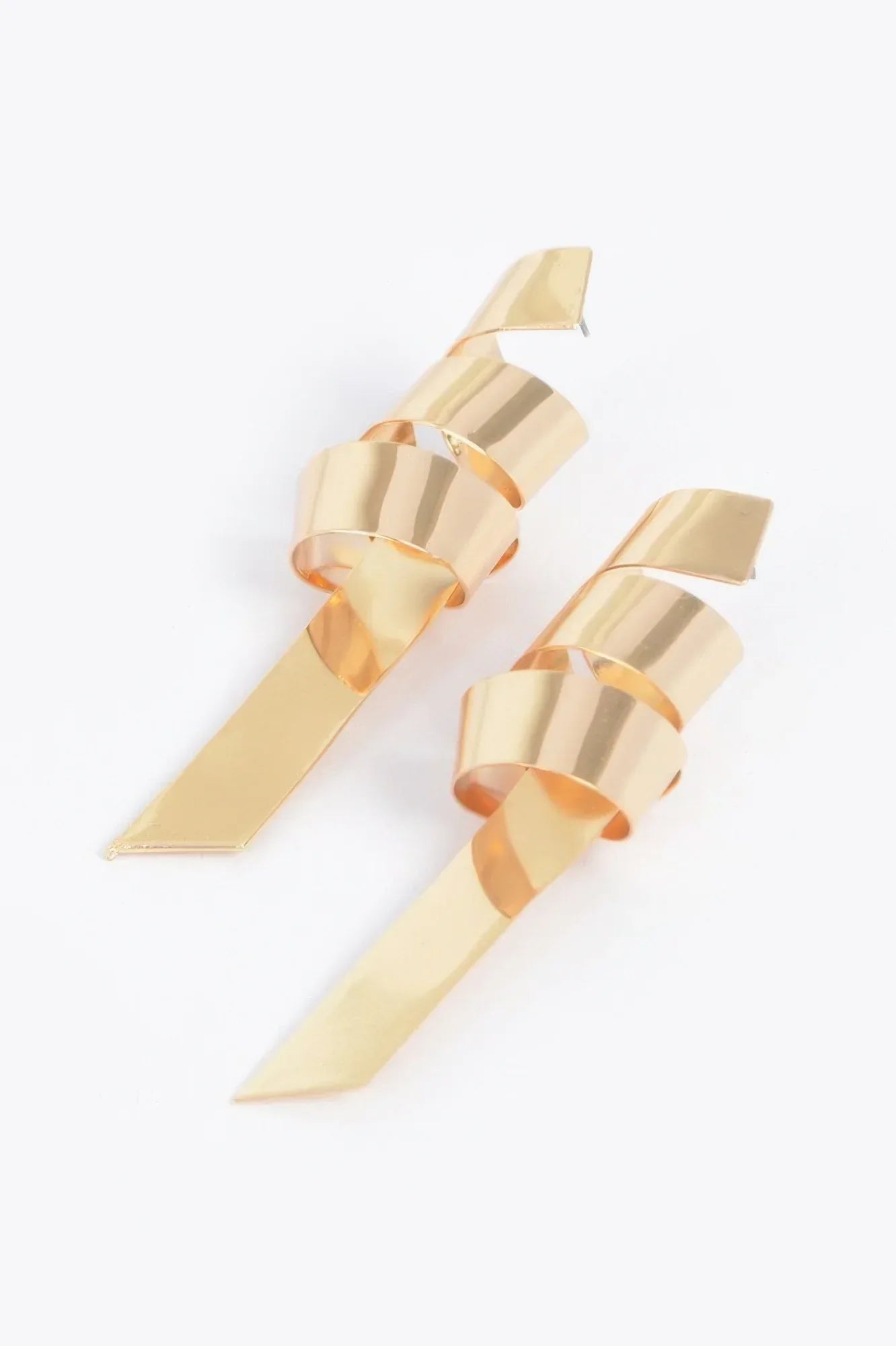 Metal Earring | Mixtshop LLC Main image