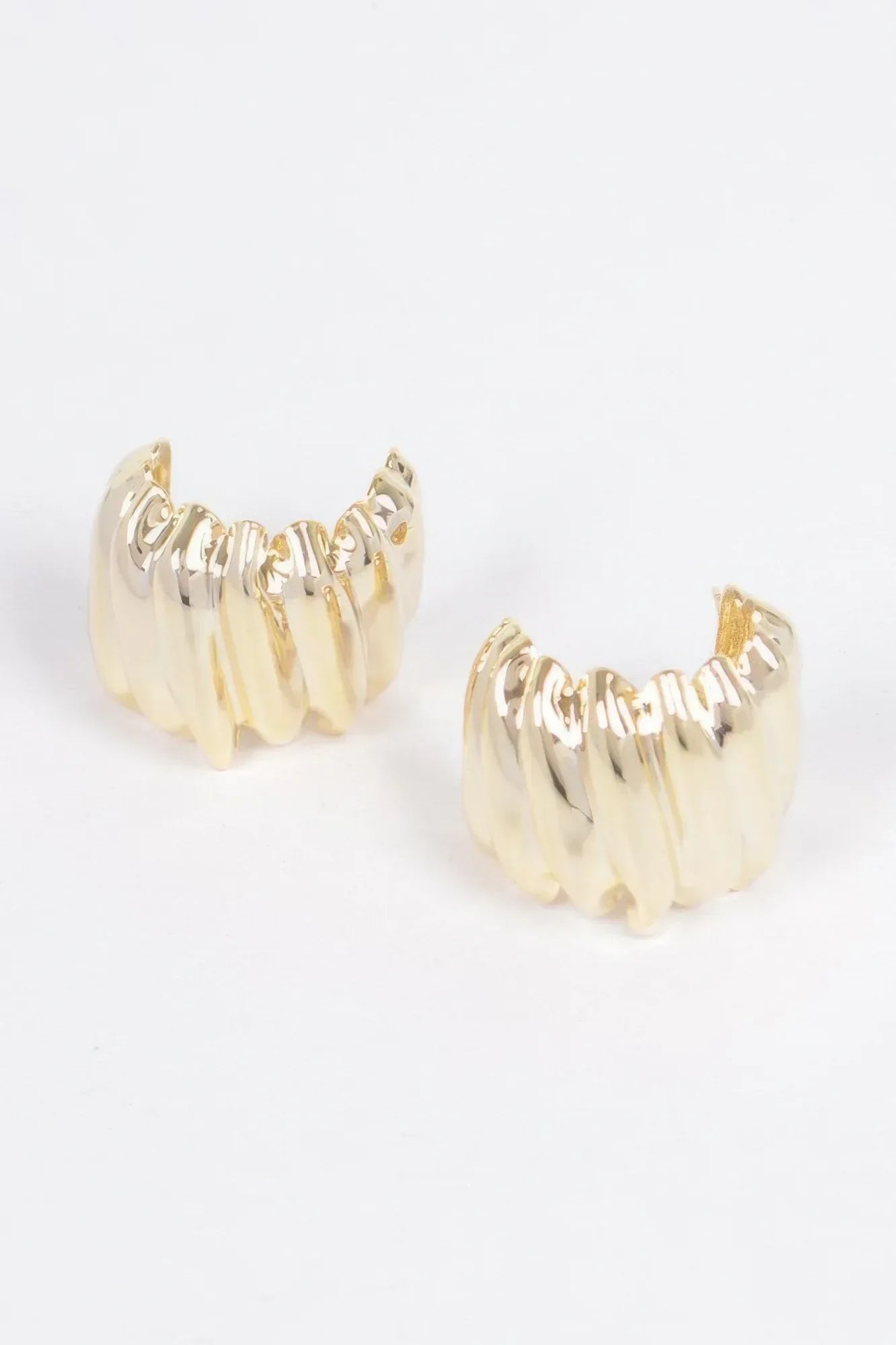 Vintage Gold Dip Metal Earring | Mixtshop LLC