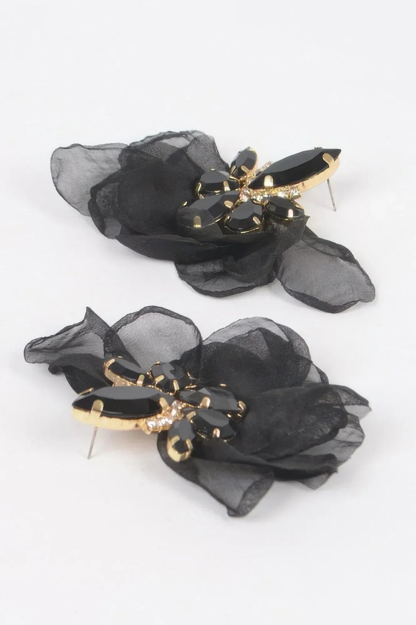 Polyester Flower Dangling Earring Secondary image