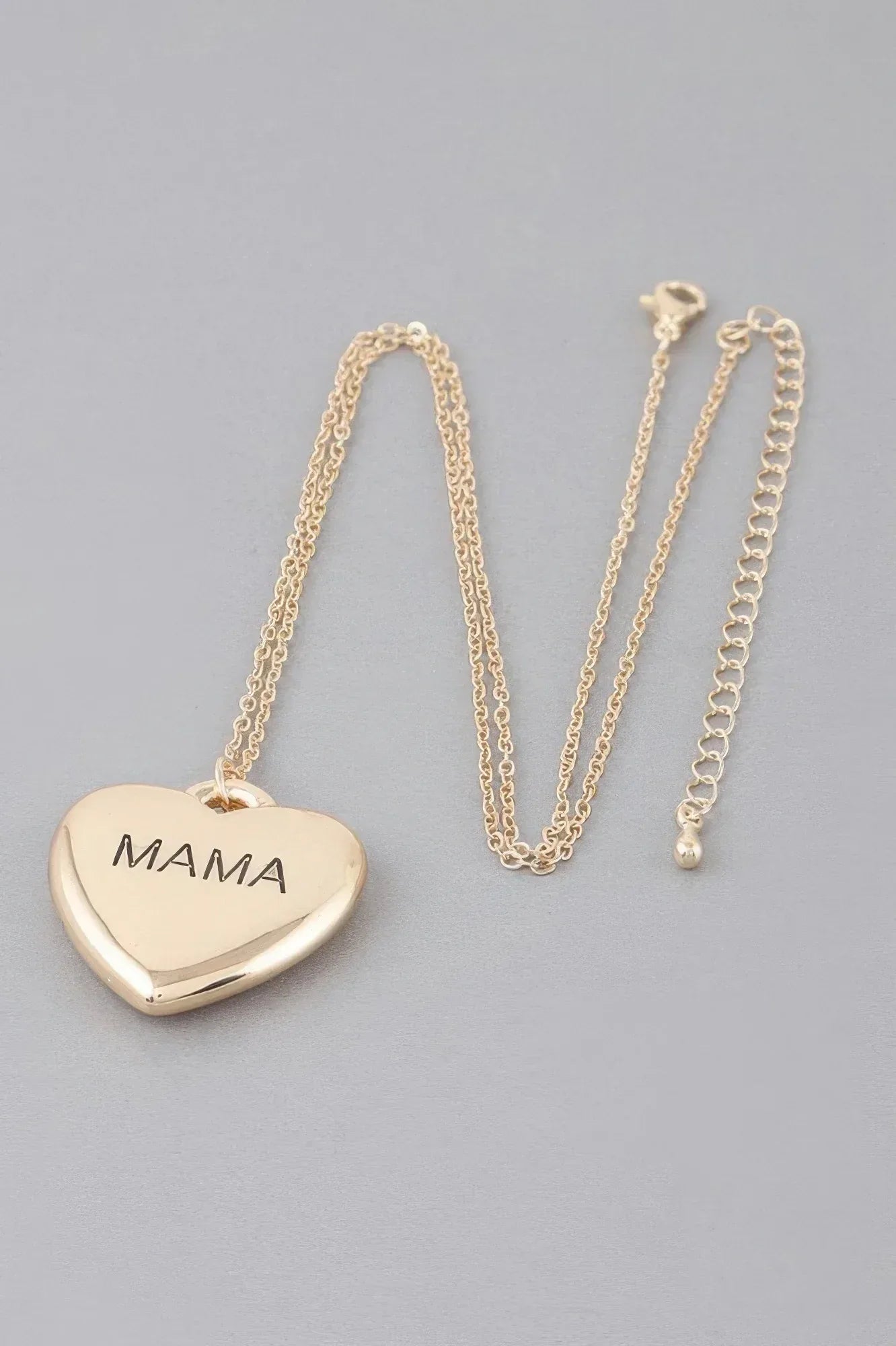 Mama Heart Pendant Necklace | Mixtshop LLC