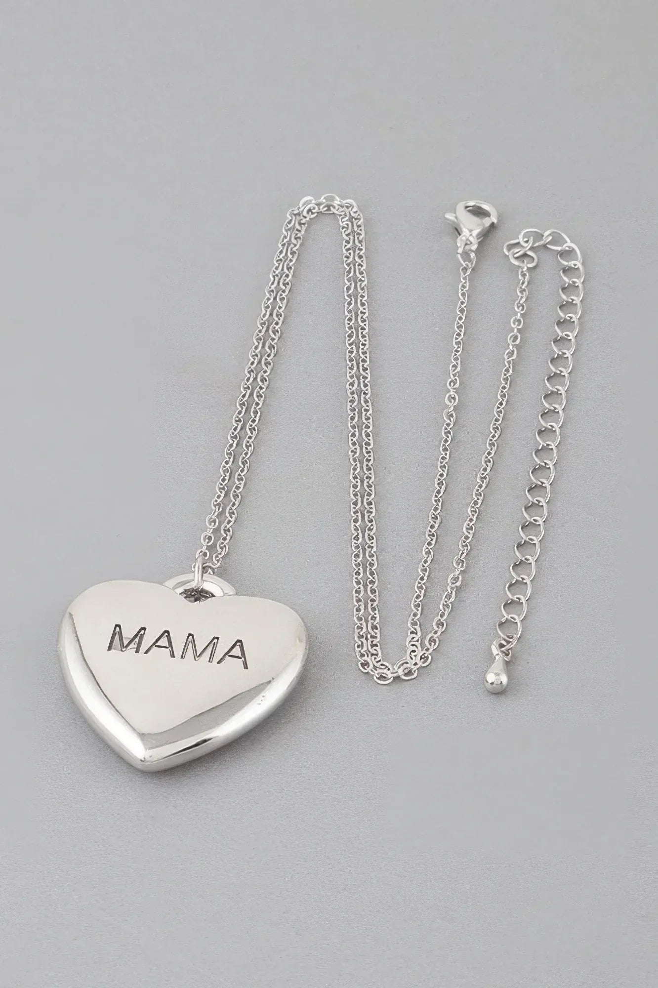 Mama Heart Pendant Necklace | Mixtshop LLC