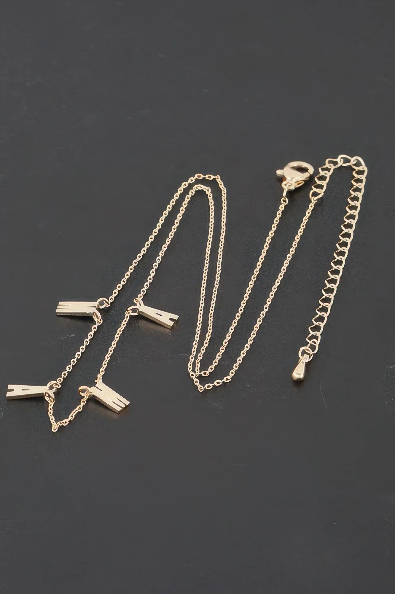 Mama Chain Necklace | Mixtshop LLC