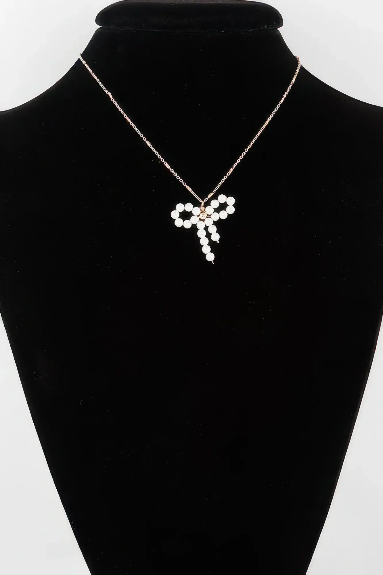 Mama Heart Necklace | Mixtshop LLC Main image