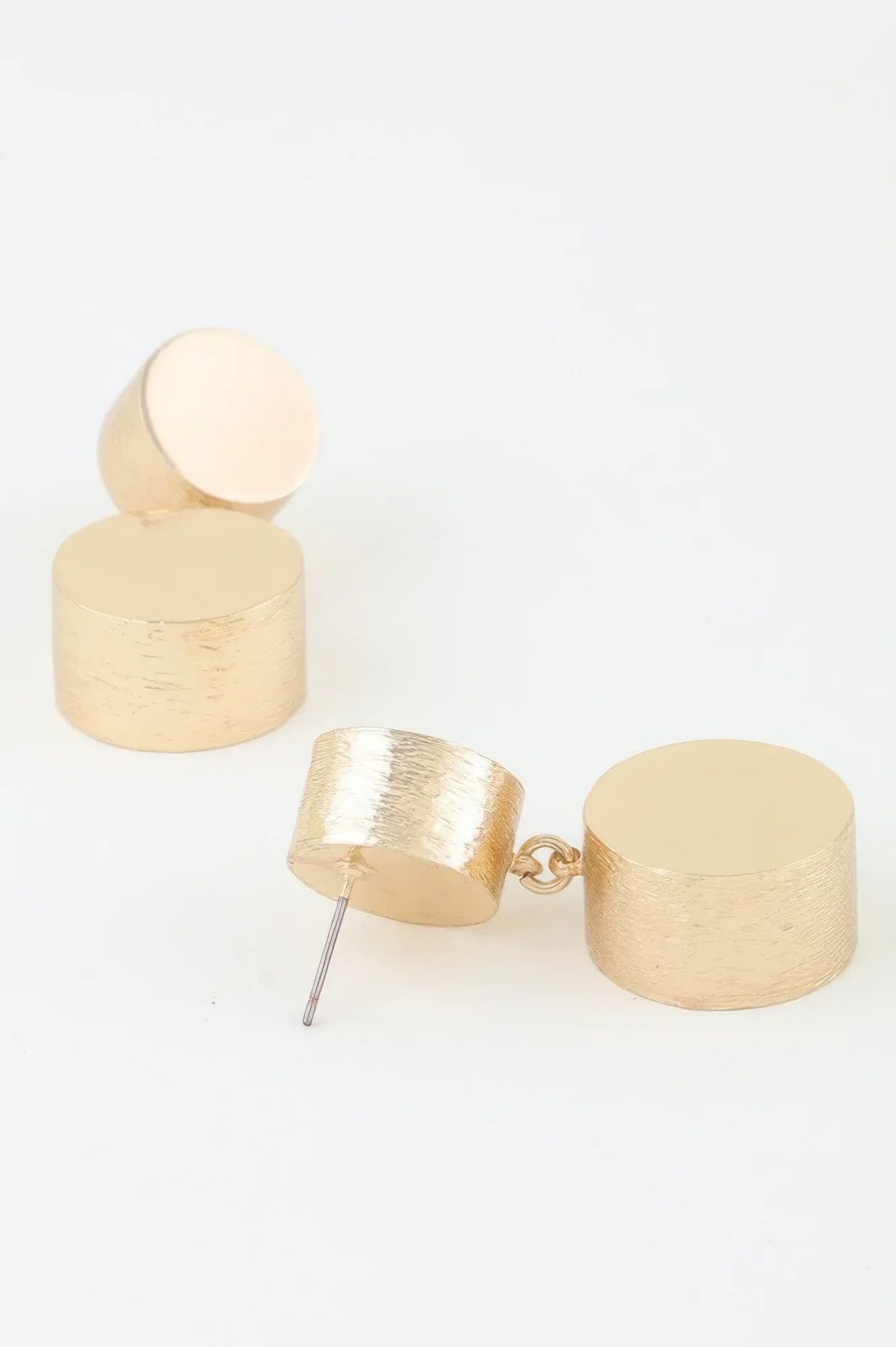 Hammered Disc Stud Earrings Secondary image