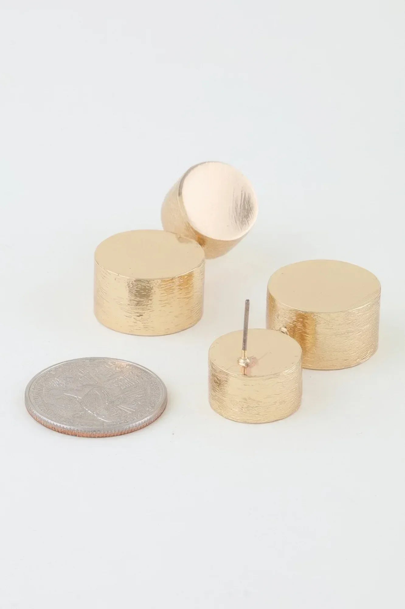 Hammered Disc Stud Earrings | Mixtshop LLC