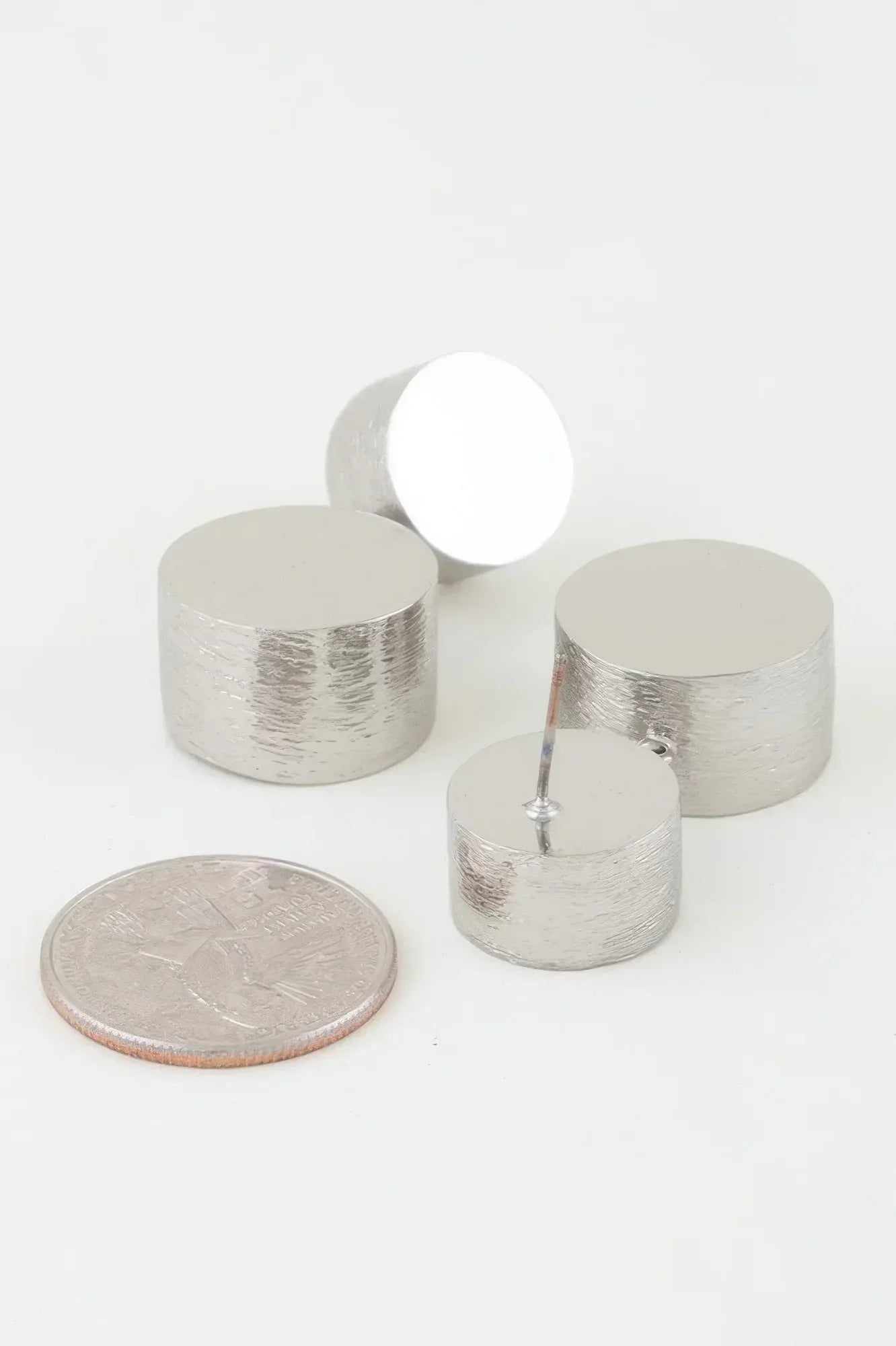 Hammered Disc Stud Earrings | Mixtshop LLC